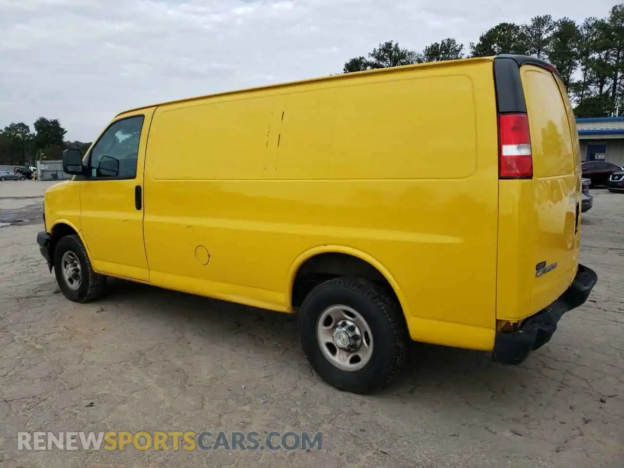 2 Photograph of a damaged car 1GCWGAFP3L1226712 CHEVROLET EXPRESS 2020