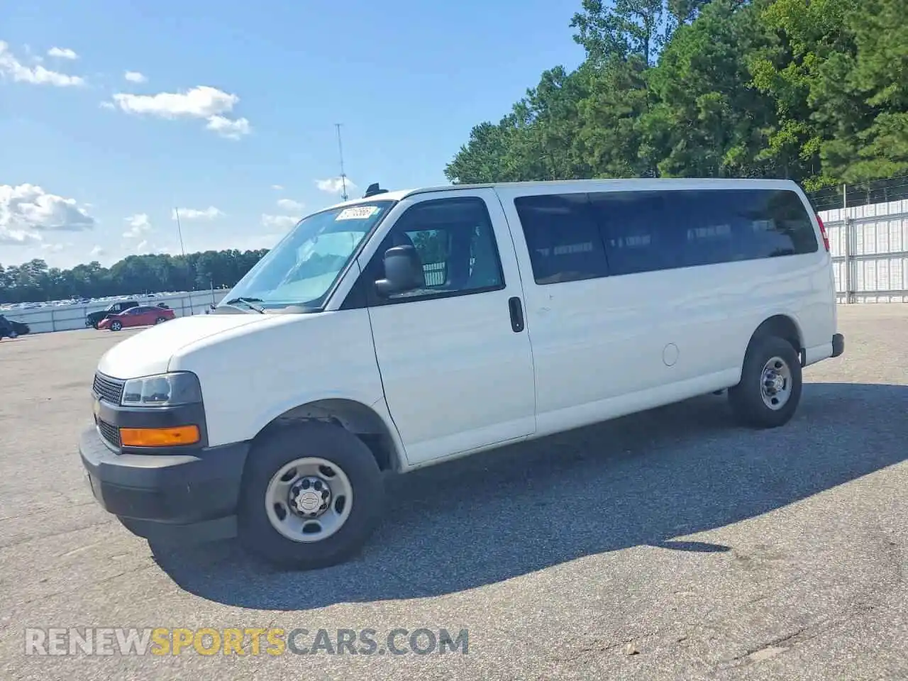 1 Photograph of a damaged car 1GAZGNF72M1196195 CHEVROLET EXPRESS 2021