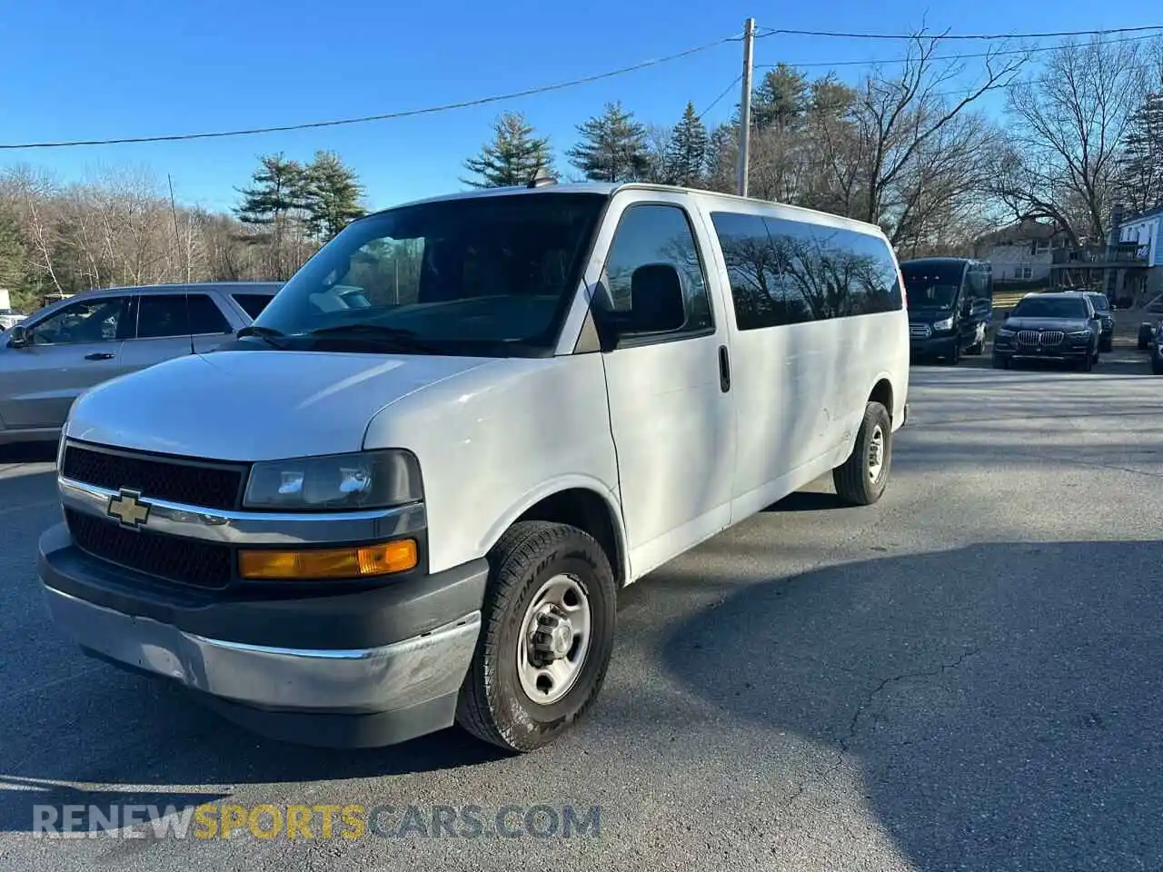 1 Photograph of a damaged car 1GAZGNFPXM1170072 CHEVROLET EXPRESS 2021