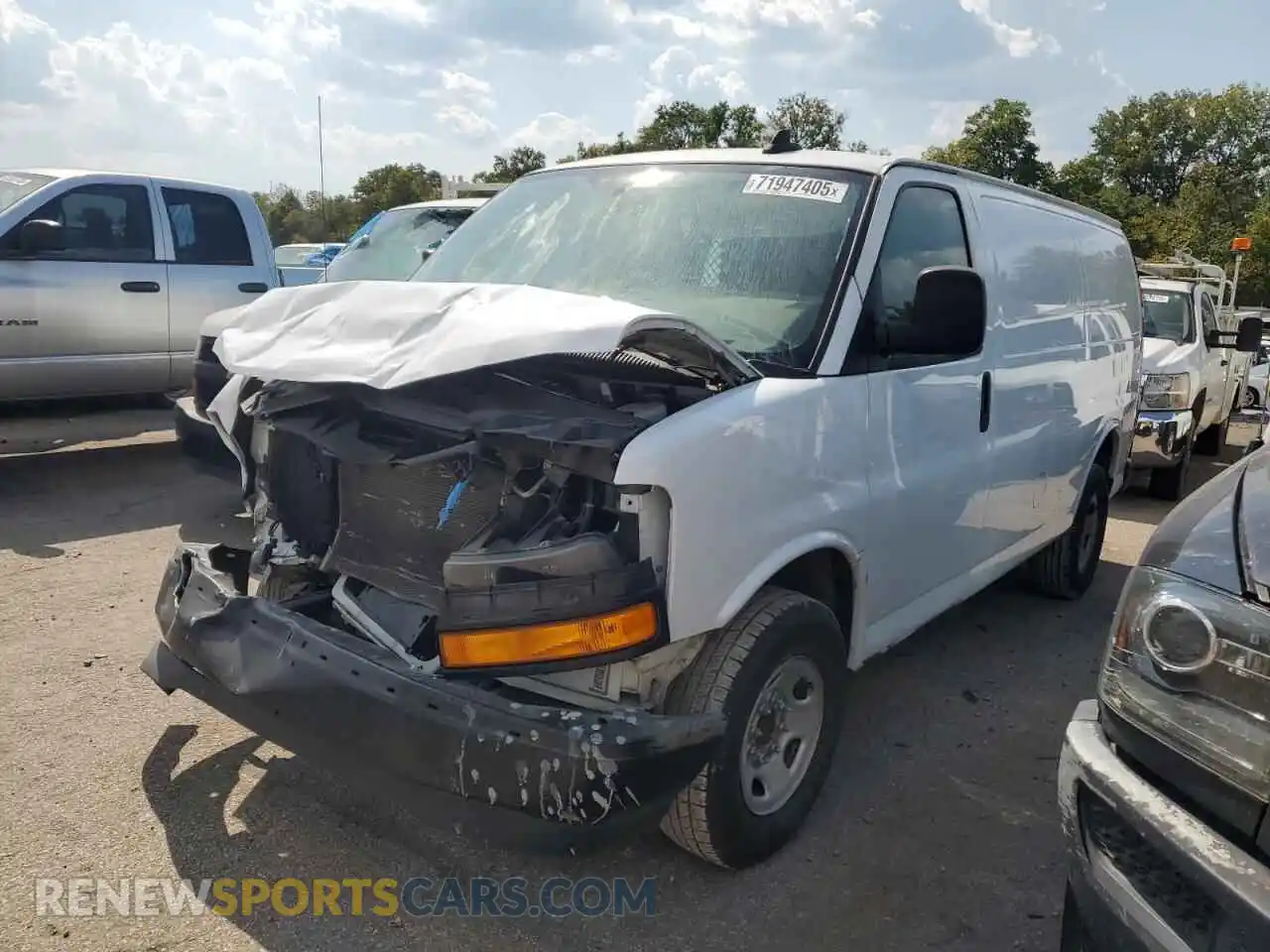 1 Photograph of a damaged car 1GCWGAF12M1313319 CHEVROLET EXPRESS 2021