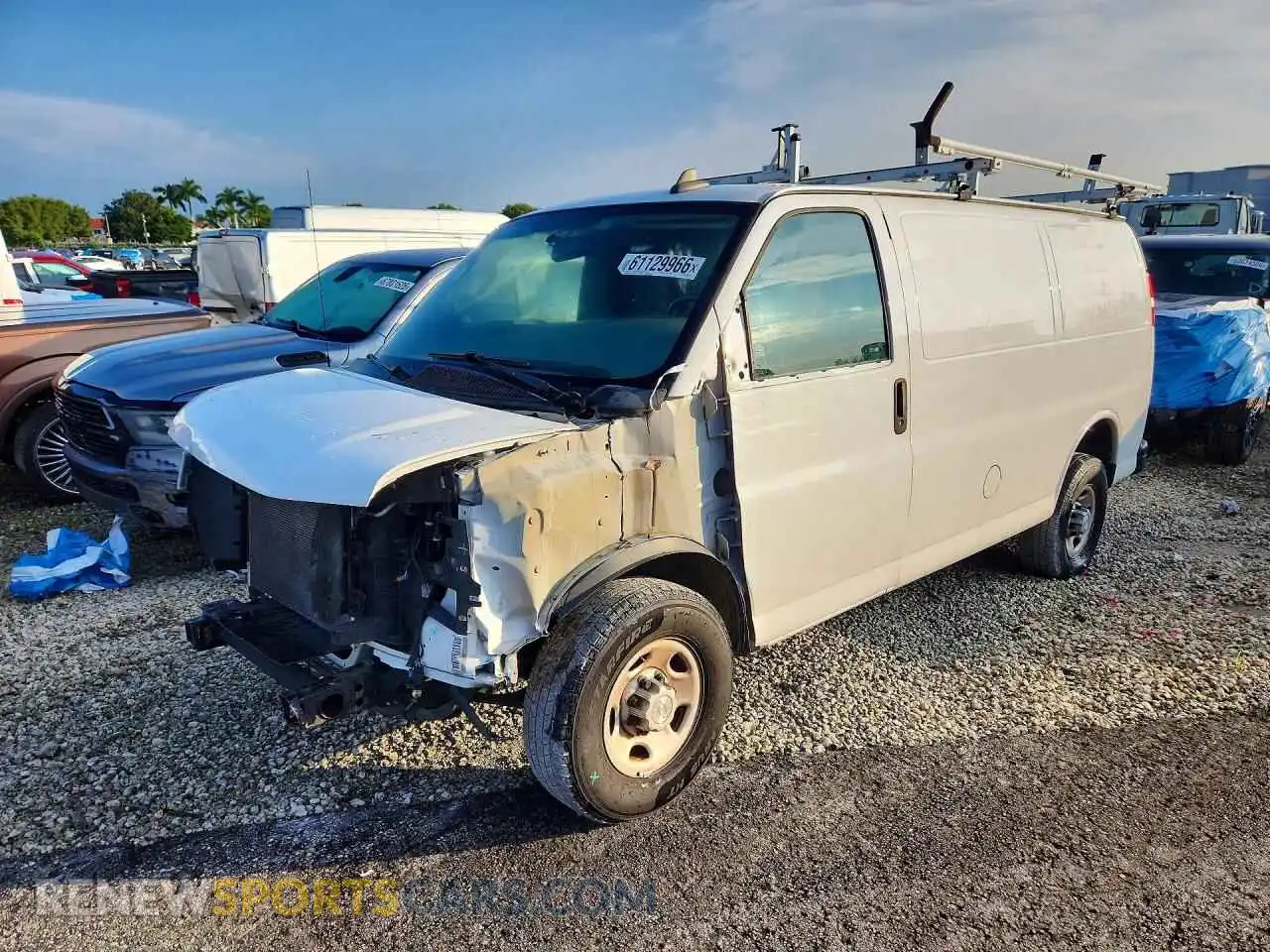 1 Фотография поврежденного автомобиля 1GCWGAFP5M1303789 CHEVROLET EXPRESS 2021