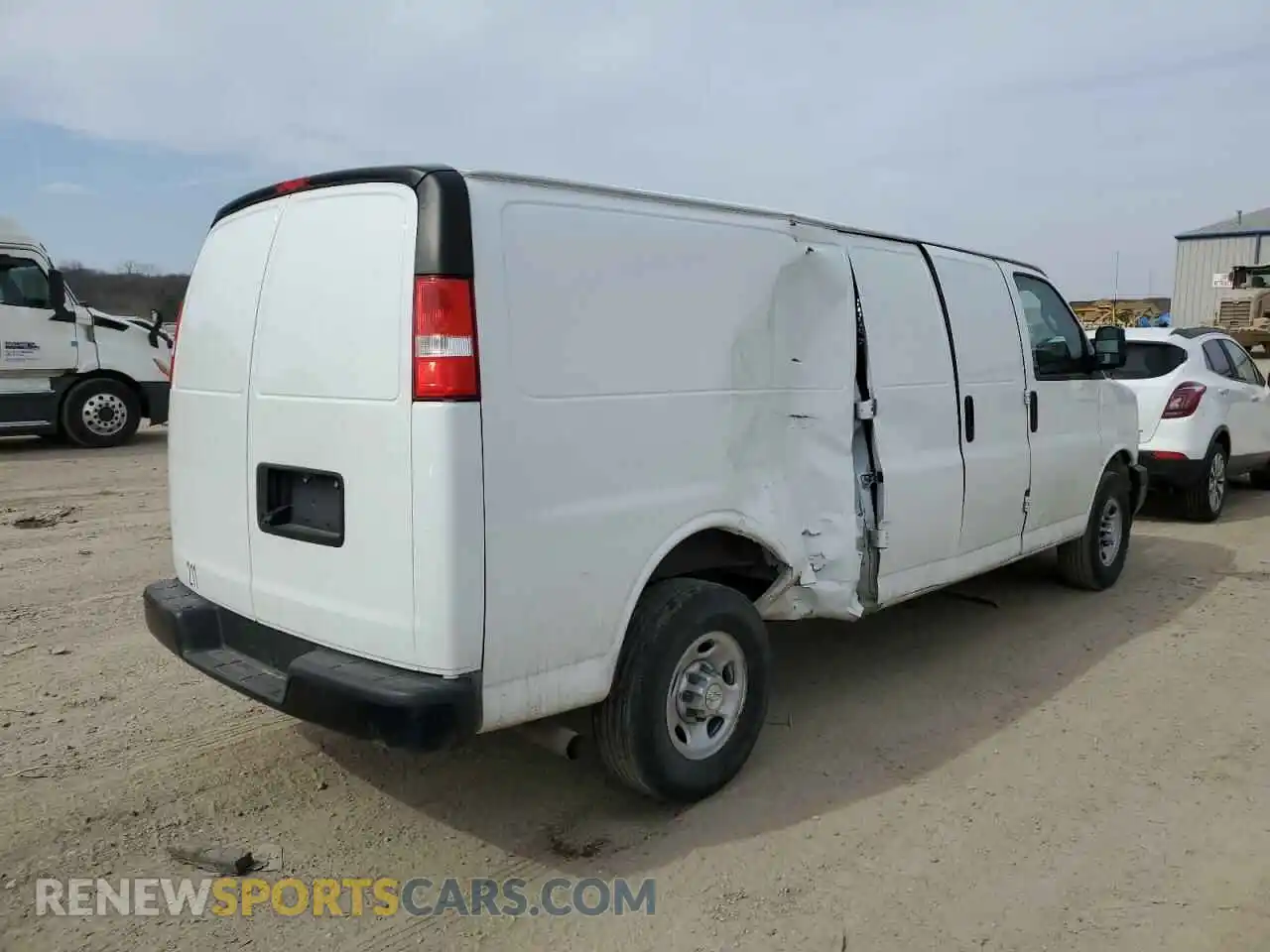 3 Photograph of a damaged car 1GCWGBFP2M1305053 CHEVROLET EXPRESS 2021
