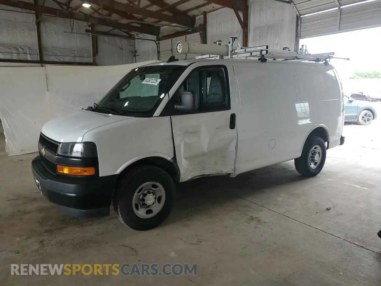1 Фотография поврежденного автомобиля 1GCWGAF78N1138774 CHEVROLET EXPRESS 2022
