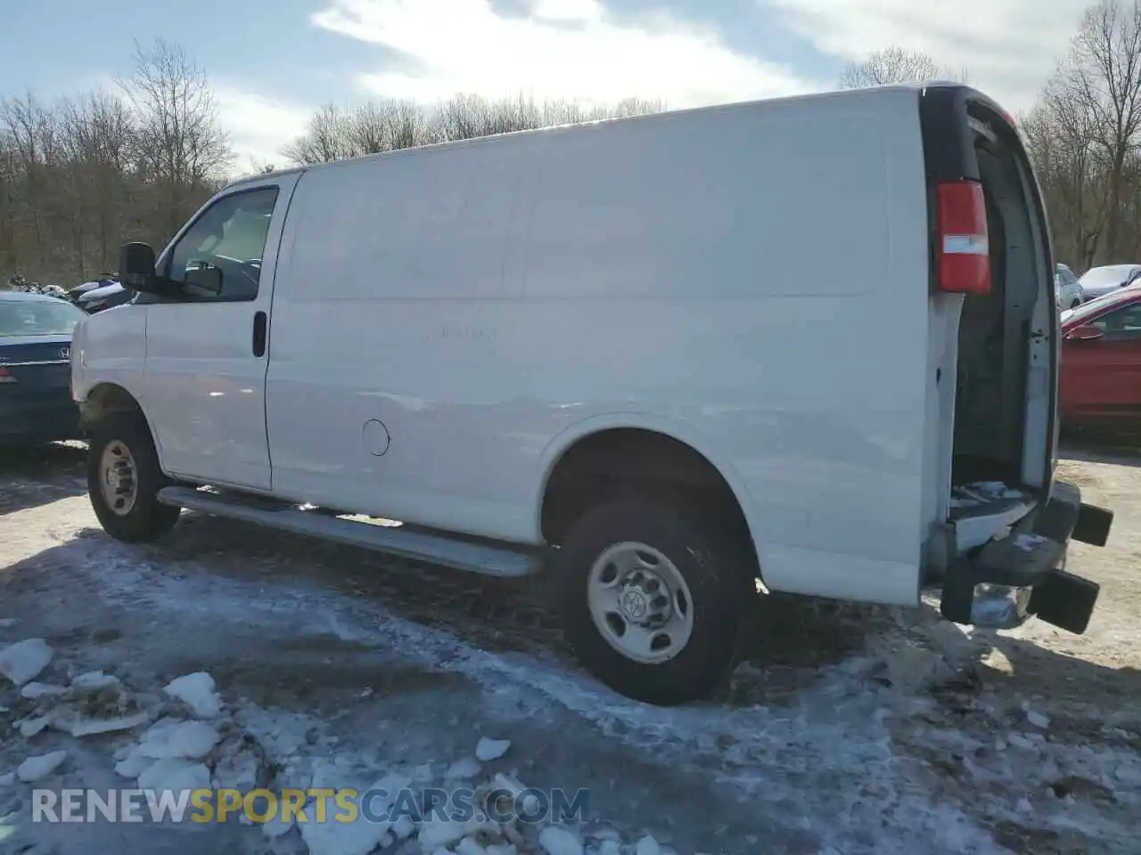 2 Photograph of a damaged car 1GCWGAF79N1269082 CHEVROLET EXPRESS 2022