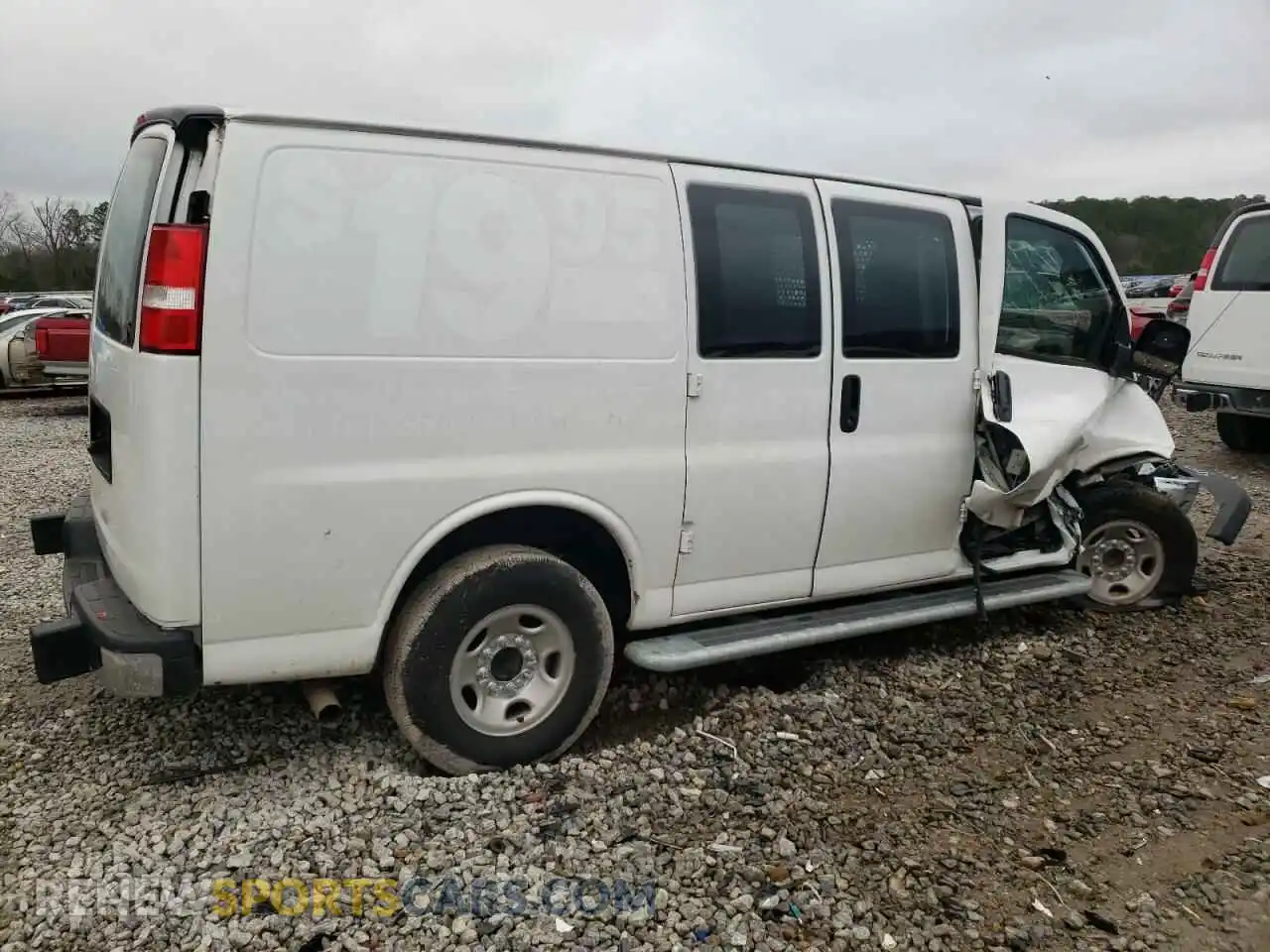 3 Photograph of a damaged car 1GCWGAFP1N1154296 CHEVROLET EXPRESS 2022