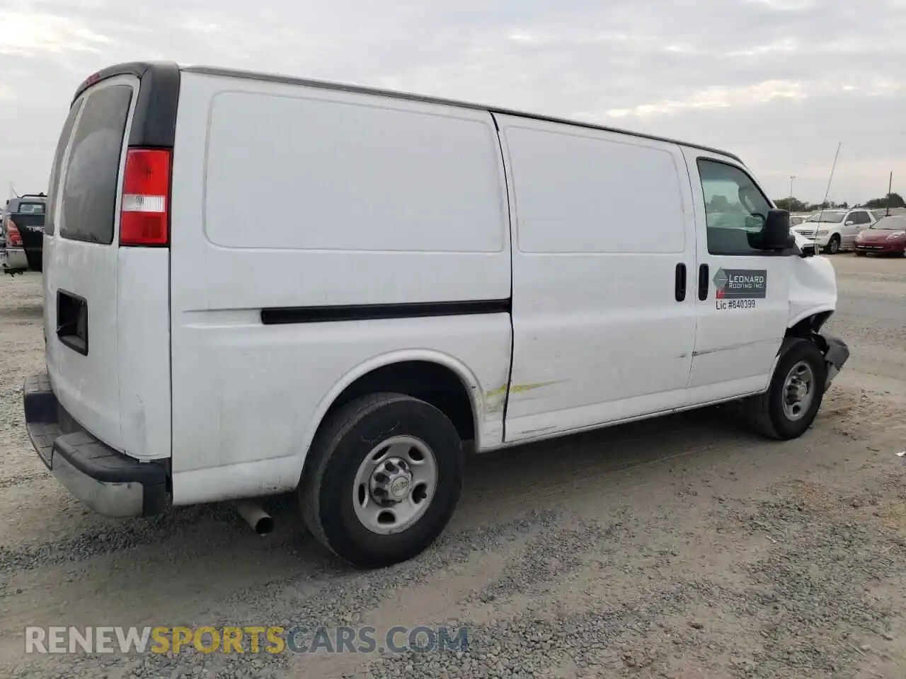 3 Photograph of a damaged car 1GCWGAFP6N1206960 CHEVROLET EXPRESS 2022