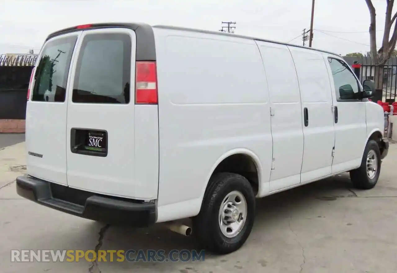 3 Photograph of a damaged car 1GCWGAFP7N1182202 CHEVROLET EXPRESS 2022