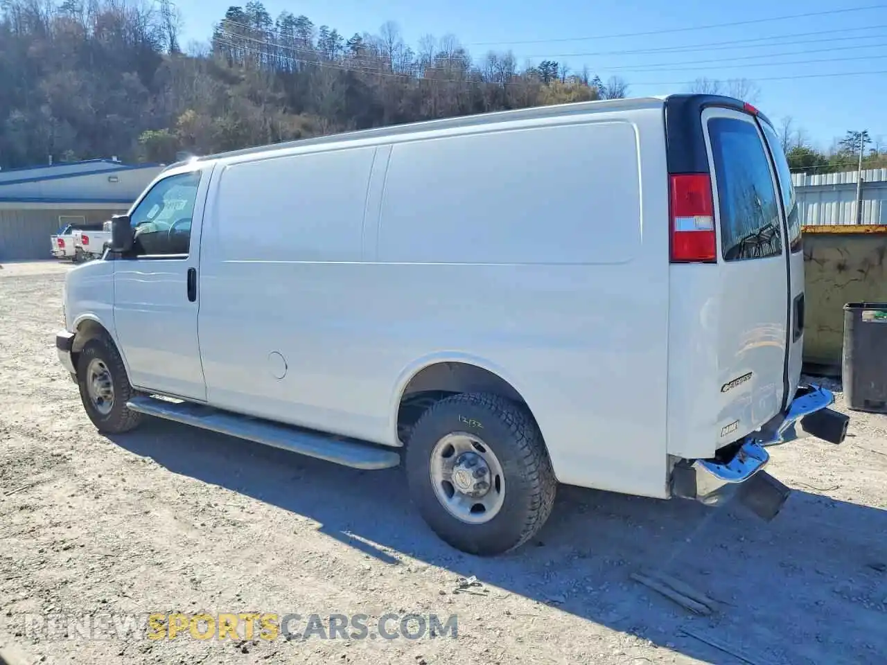 2 Photograph of a damaged car 1GCWGAFP9N1182993 CHEVROLET EXPRESS 2022