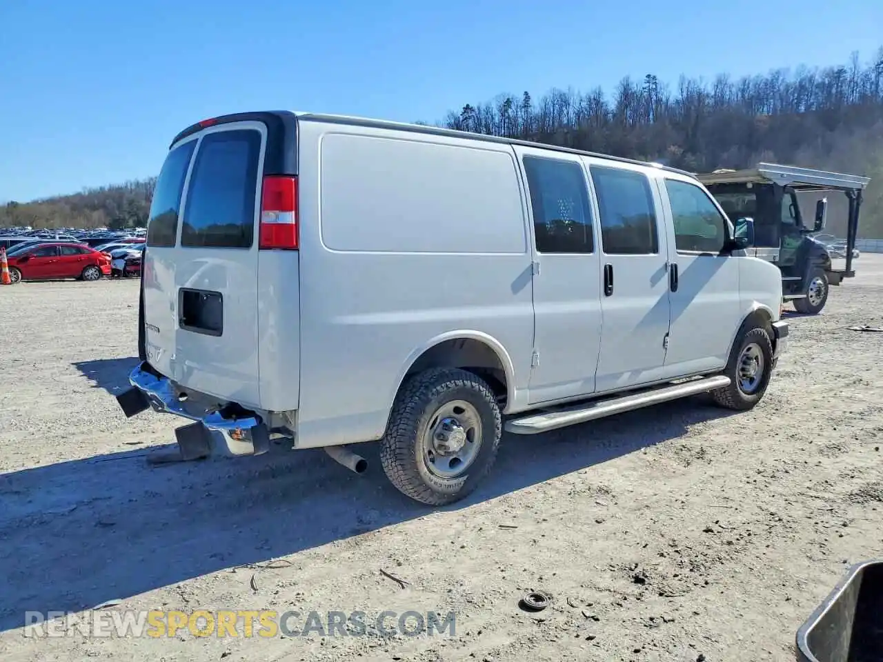 3 Photograph of a damaged car 1GCWGAFP9N1182993 CHEVROLET EXPRESS 2022