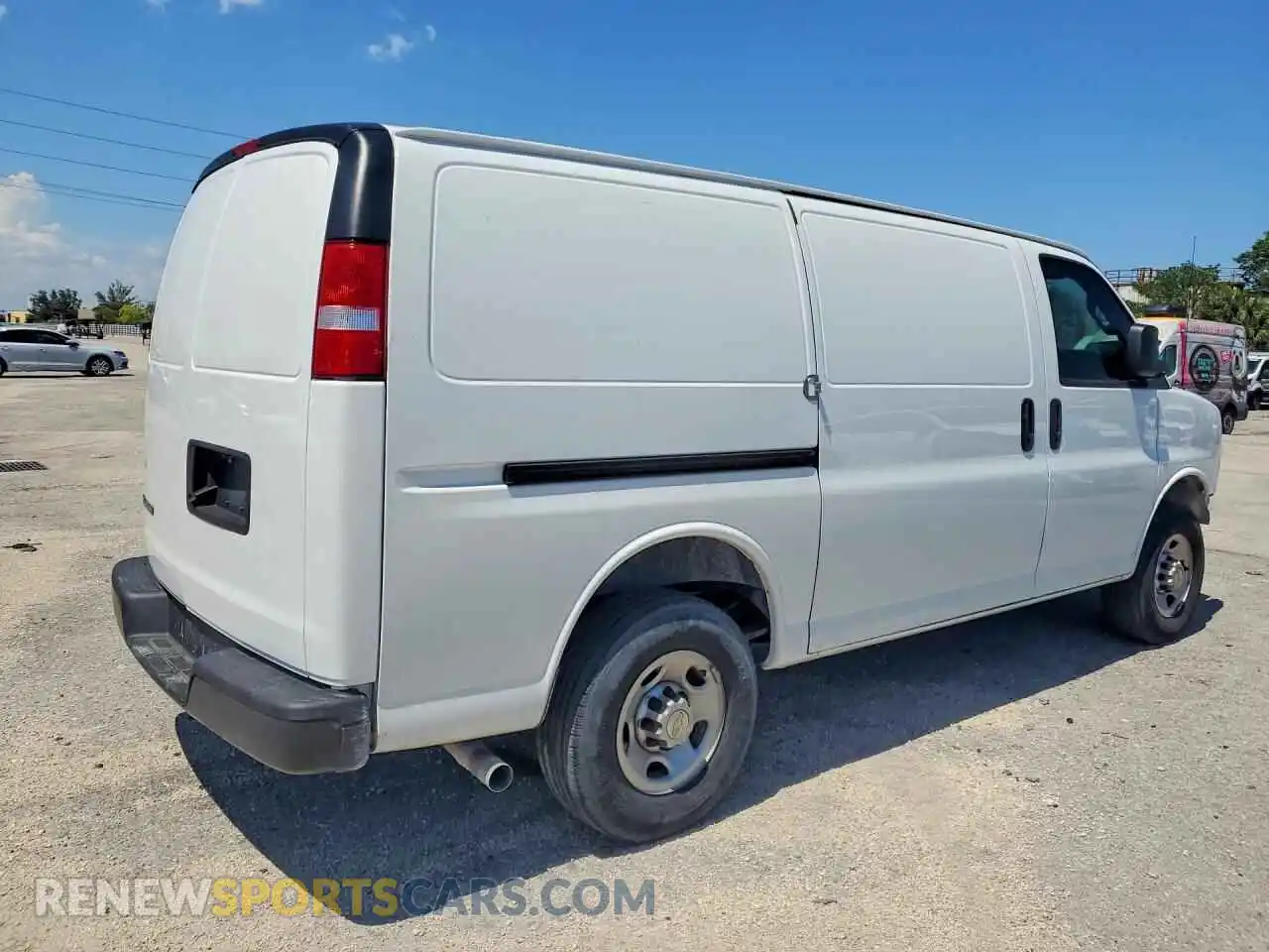 3 Photograph of a damaged car 1GCWGAFP9N1279871 CHEVROLET EXPRESS 2022