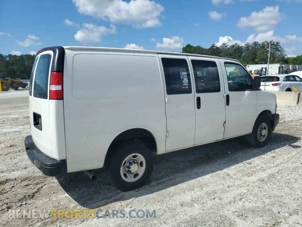 3 Фотография поврежденного автомобиля 1GCWGAFPXN1217329 CHEVROLET EXPRESS 2022