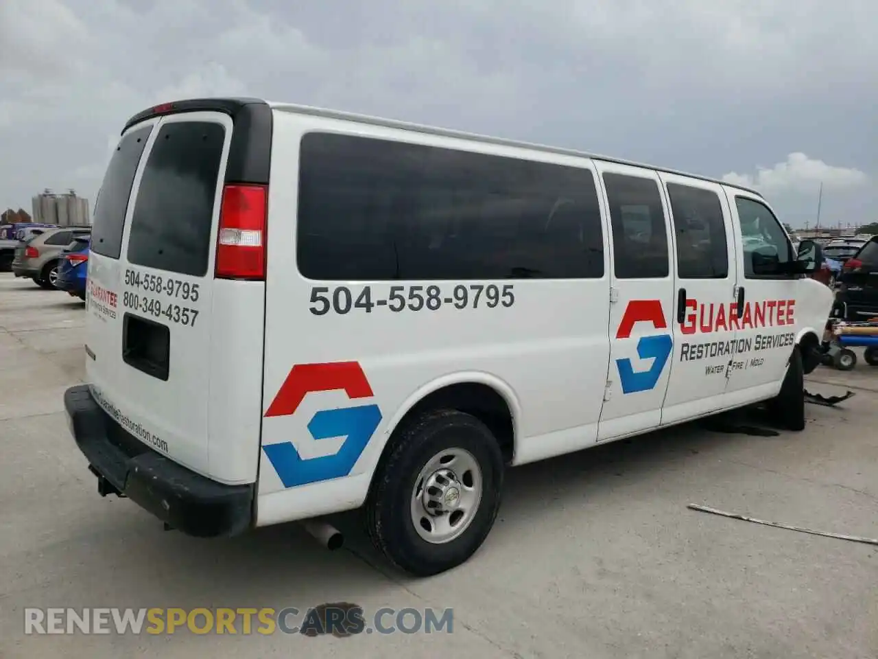 3 Photograph of a damaged car 1GAZGNFP6P1205159 CHEVROLET EXPRESS 2023
