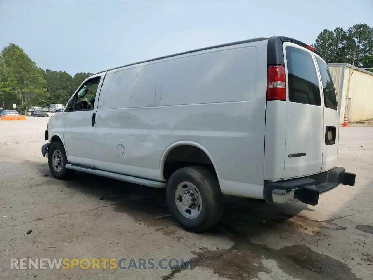 2 Photograph of a damaged car 1GCWGAFP3P1127328 CHEVROLET EXPRESS 2023