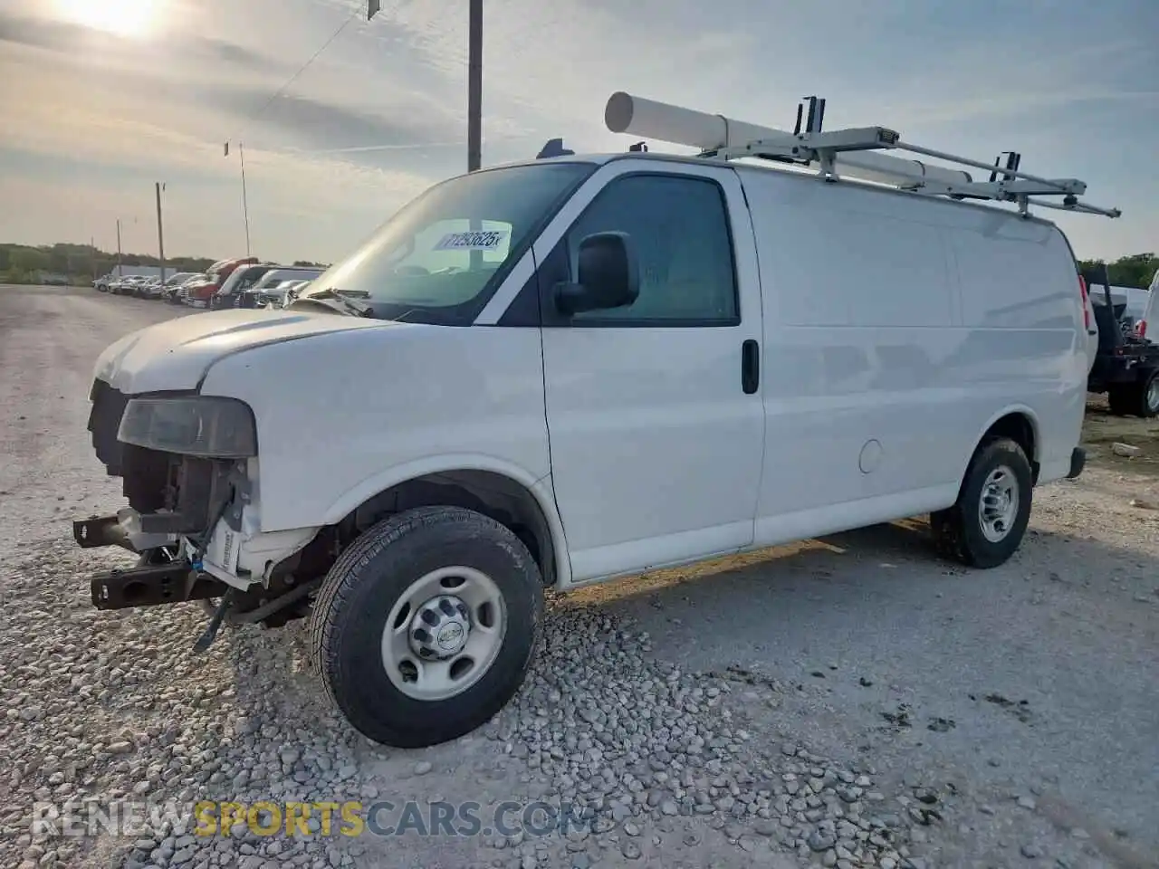 1 Photograph of a damaged car 1GCWGAFP6P1102326 CHEVROLET EXPRESS 2023