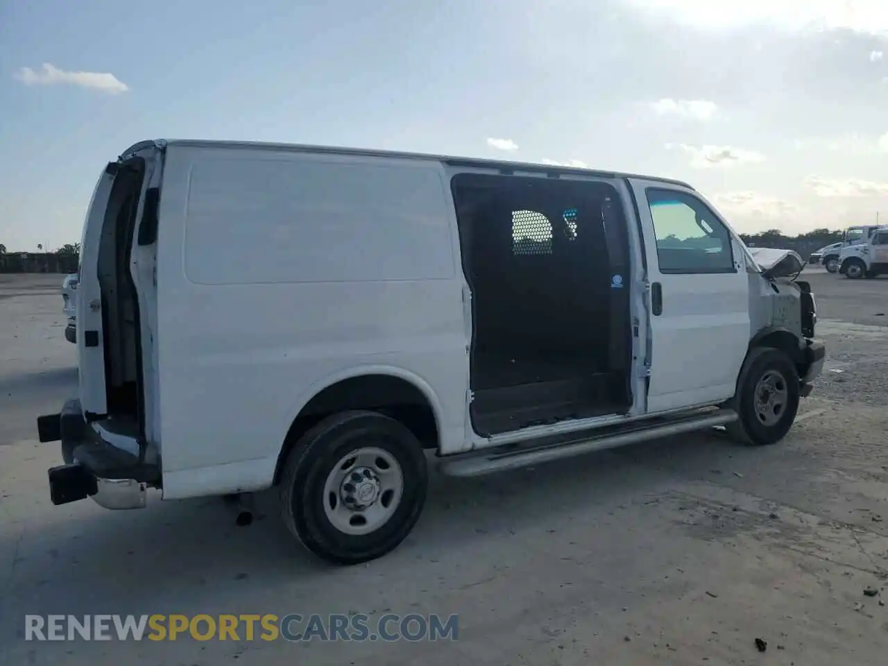 3 Photograph of a damaged car 1GCWGAFP9P1204249 CHEVROLET EXPRESS 2023