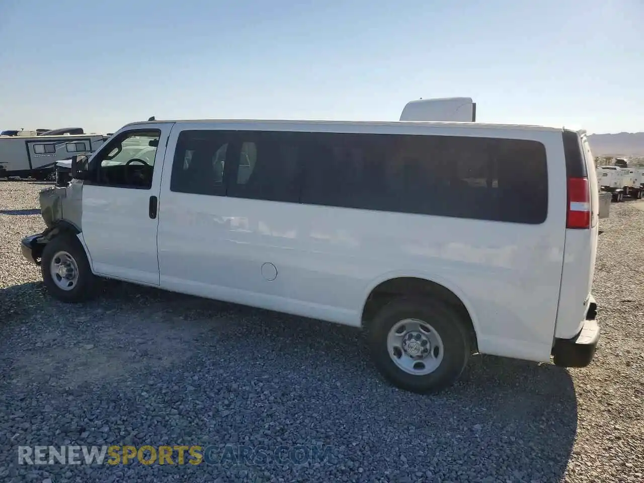 2 Фотография поврежденного автомобиля 1GAZGNF76R1253652 CHEVROLET EXPRESS 2024