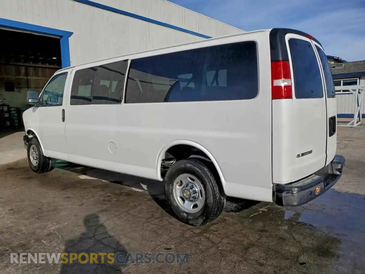 2 Photograph of a damaged car 1GAZGPFP4R1288962 CHEVROLET EXPRESS 2024