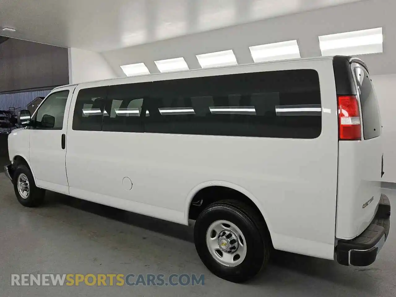 2 Photograph of a damaged car 1GAZGPFP5R1271703 CHEVROLET EXPRESS 2024