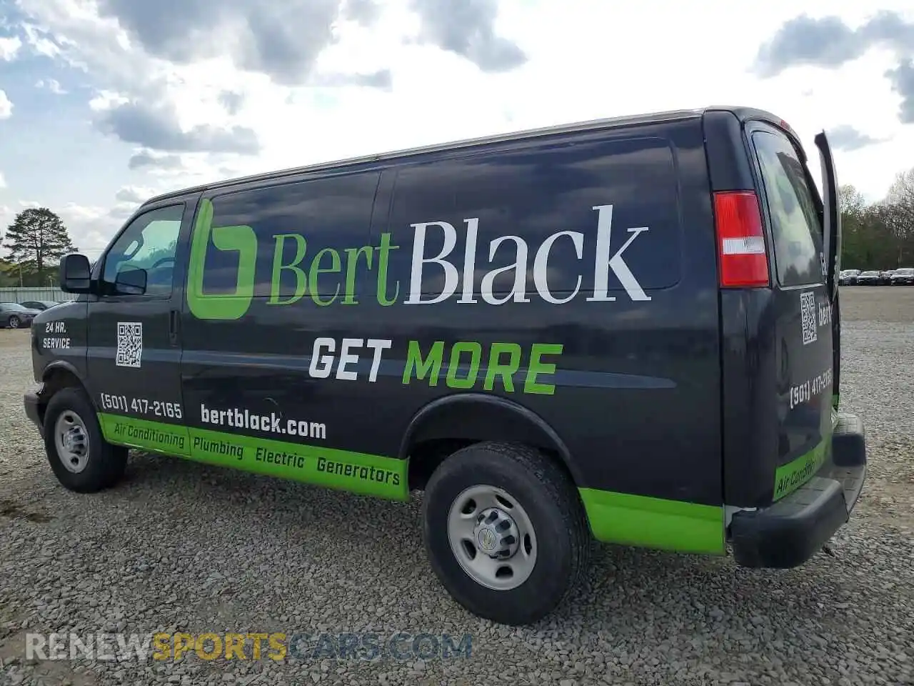2 Photograph of a damaged car 1GCWGAFP7R1262217 CHEVROLET EXPRESS 2024