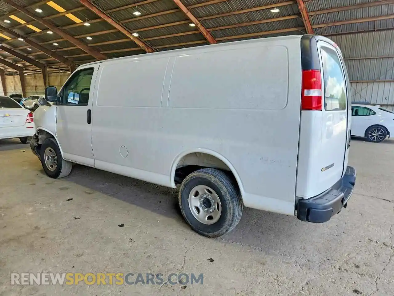 2 Photograph of a damaged car 1GCWGAF74S1115326 CHEVROLET EXPRESS 2025