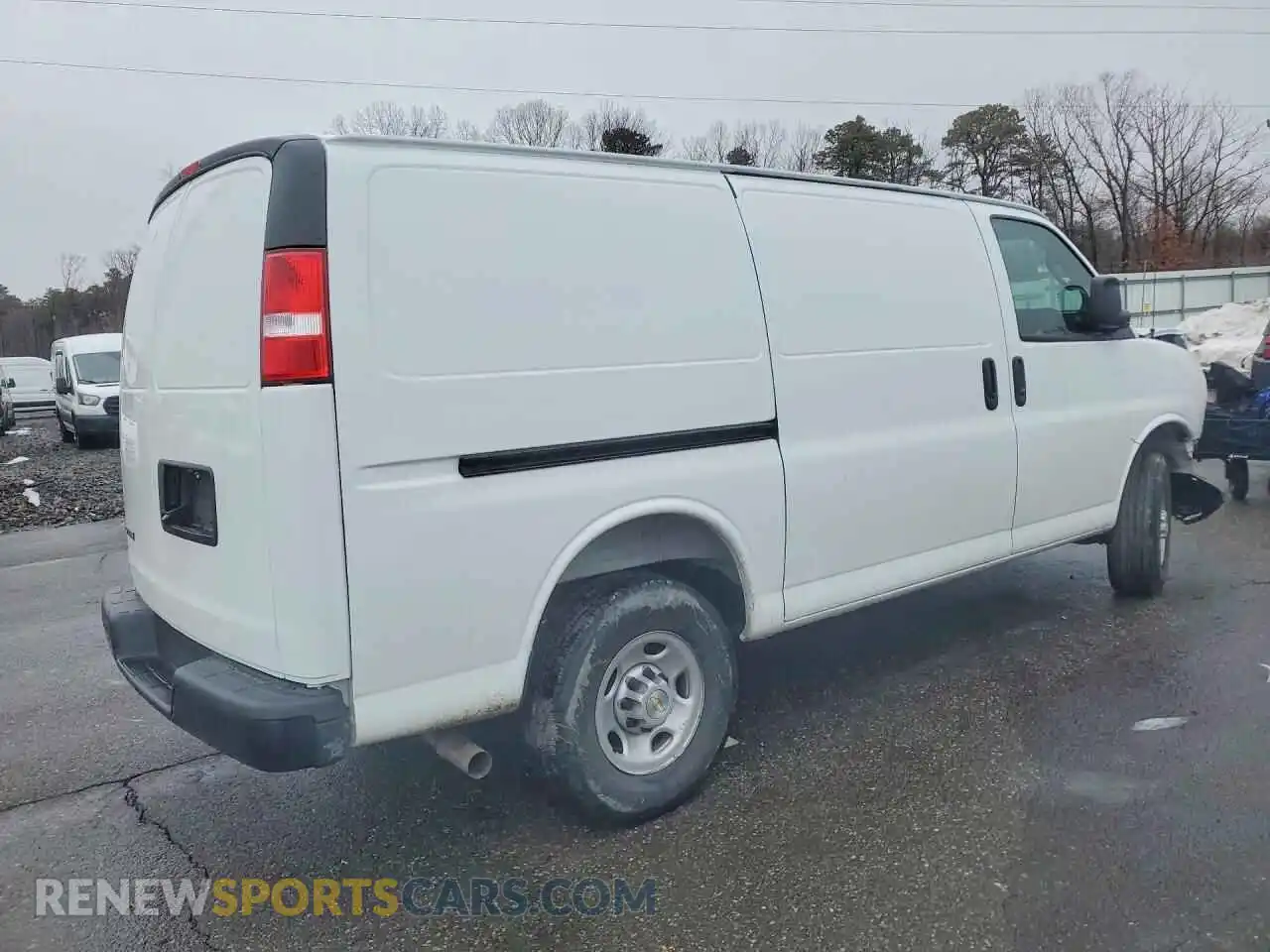 3 Фотография поврежденного автомобиля 1GCWGAFP3S1230774 CHEVROLET EXPRESS 2025