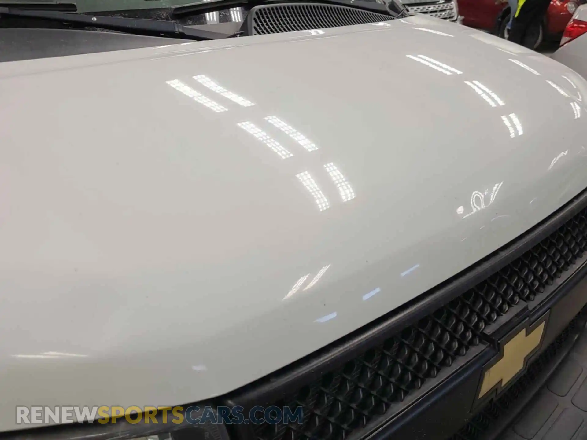 2 Photograph of a damaged car 1GCWGAFP4K1246286 CHEVROLET EXPRESS 2500 2019