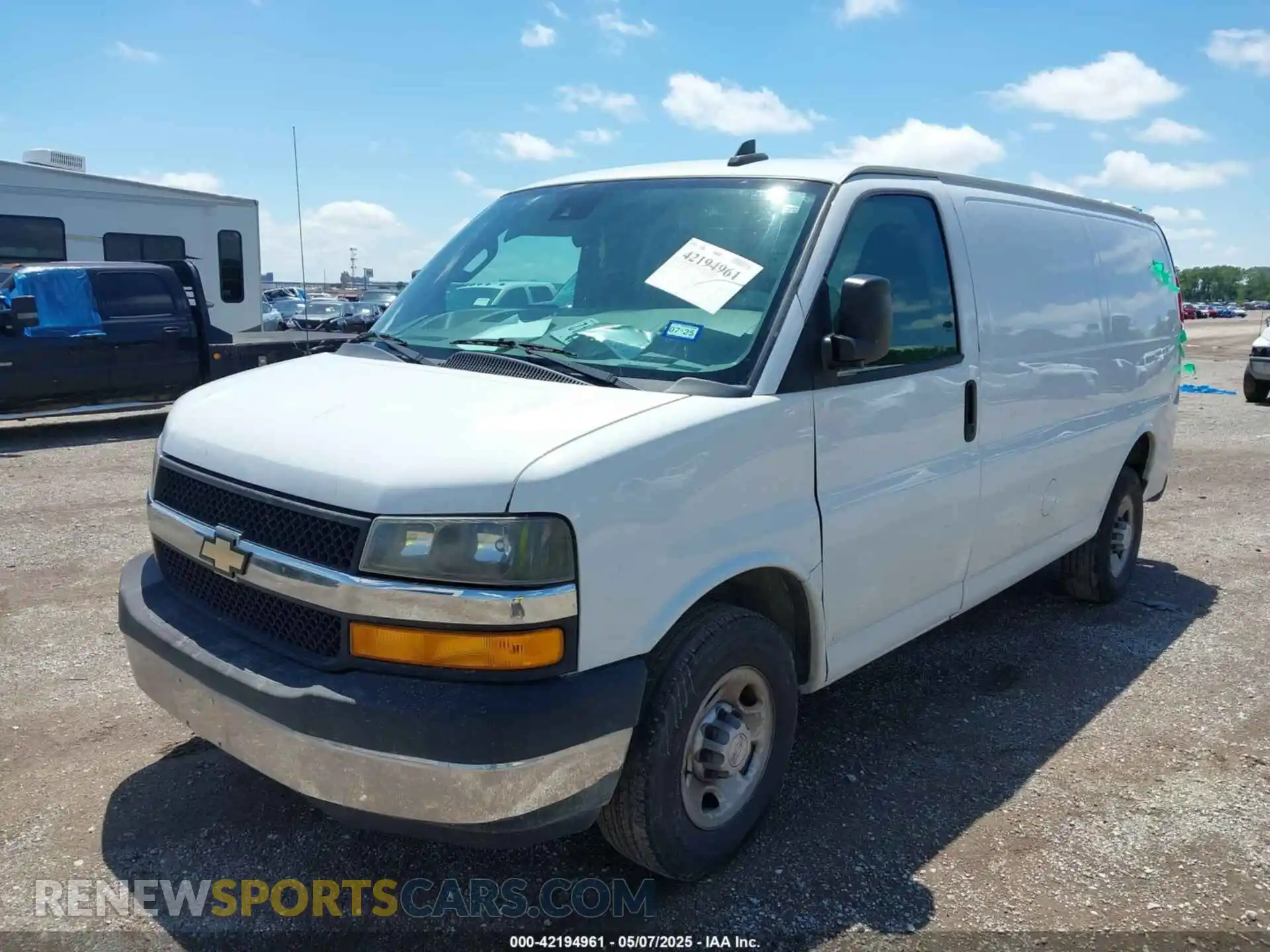 2 Photograph of a damaged car 1GCWGAFP6K1368910 CHEVROLET EXPRESS 2500 2019