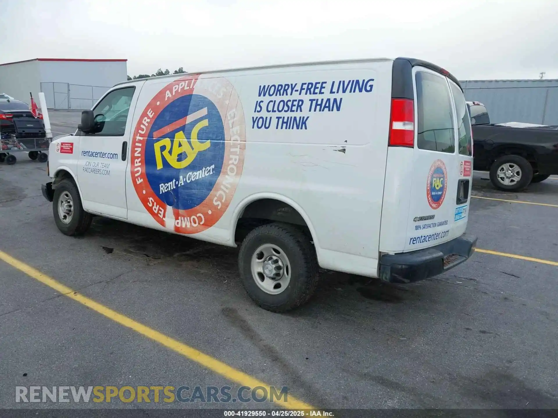 3 Photograph of a damaged car 1GCWGAFP7K1370861 CHEVROLET EXPRESS 2500 2019