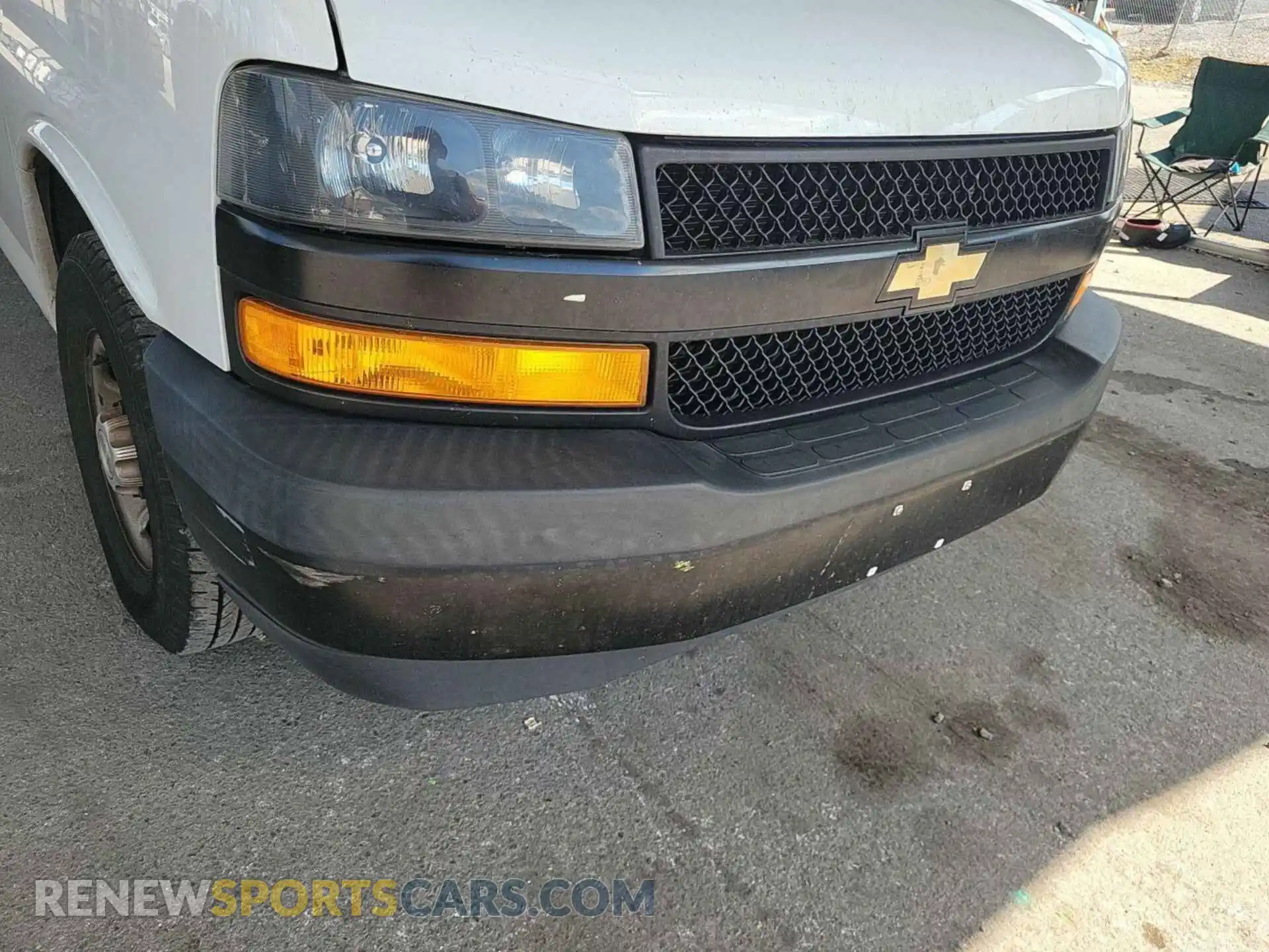 3 Фотография поврежденного автомобиля 1GCWGAFG4L1190903 CHEVROLET EXPRESS CARGO 2020