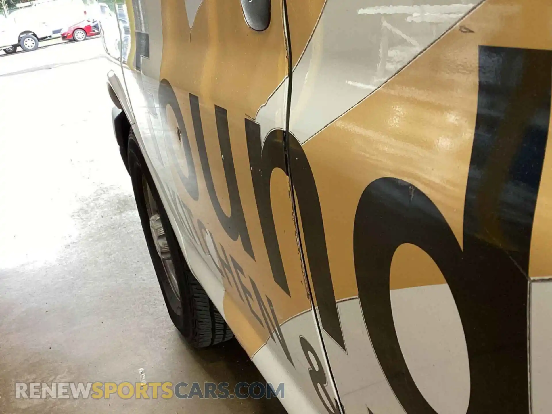 2 Photograph of a damaged car 1GCWGAFG4L1260657 CHEVROLET EXPRESS CARGO 2020