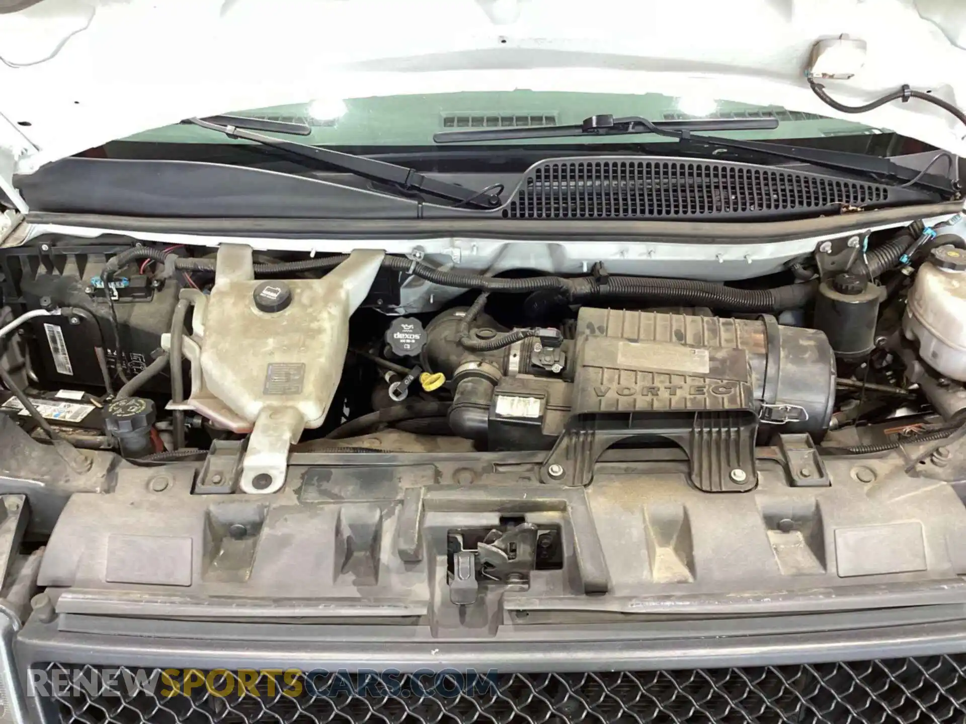 3 Photograph of a damaged car 1GCWGAFG4L1260657 CHEVROLET EXPRESS CARGO 2020