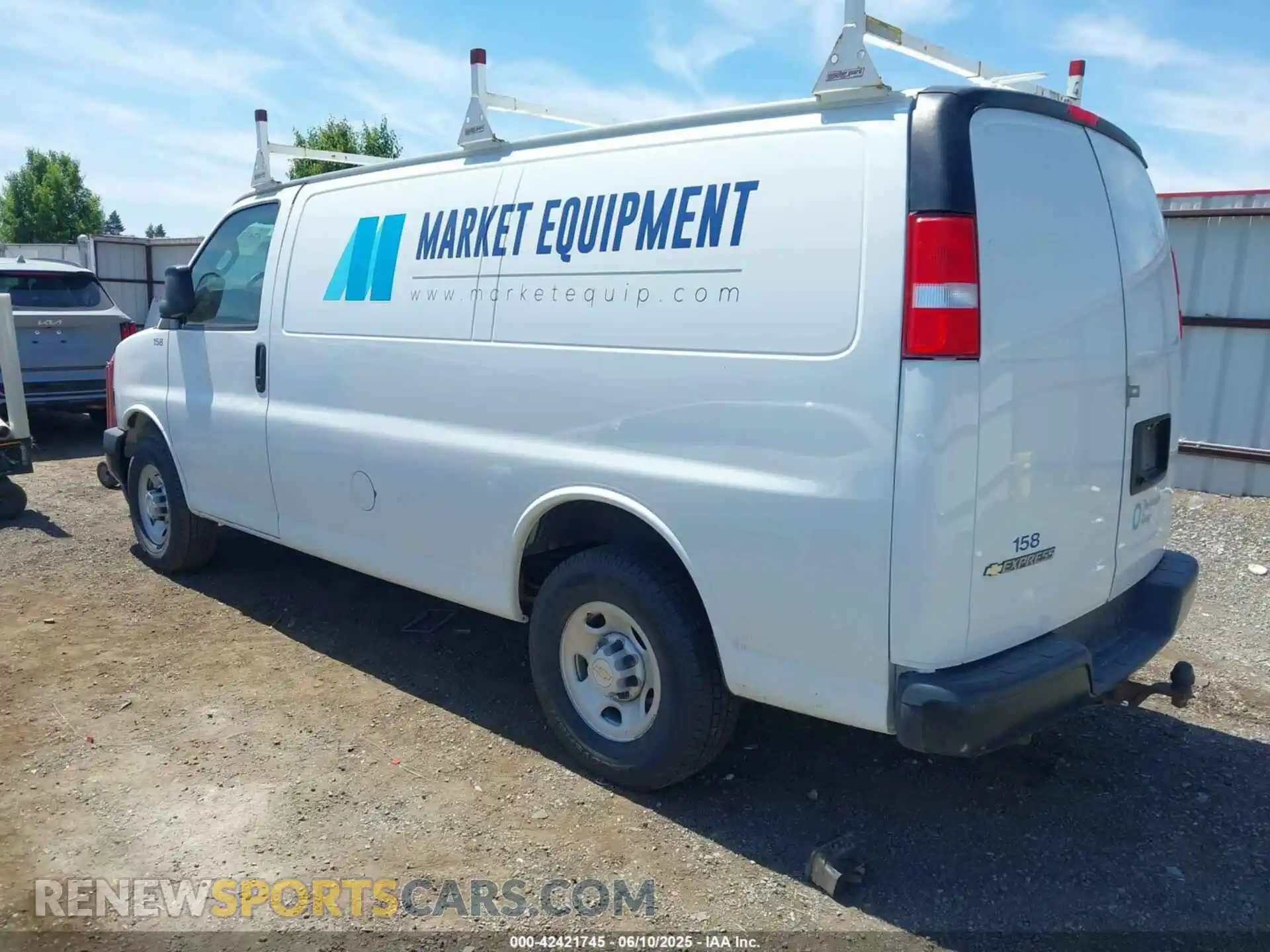 3 fotografías del automóvil dañado 1GCWGAFG8L1228827 CHEVROLET EXPRESS CARGO 2020