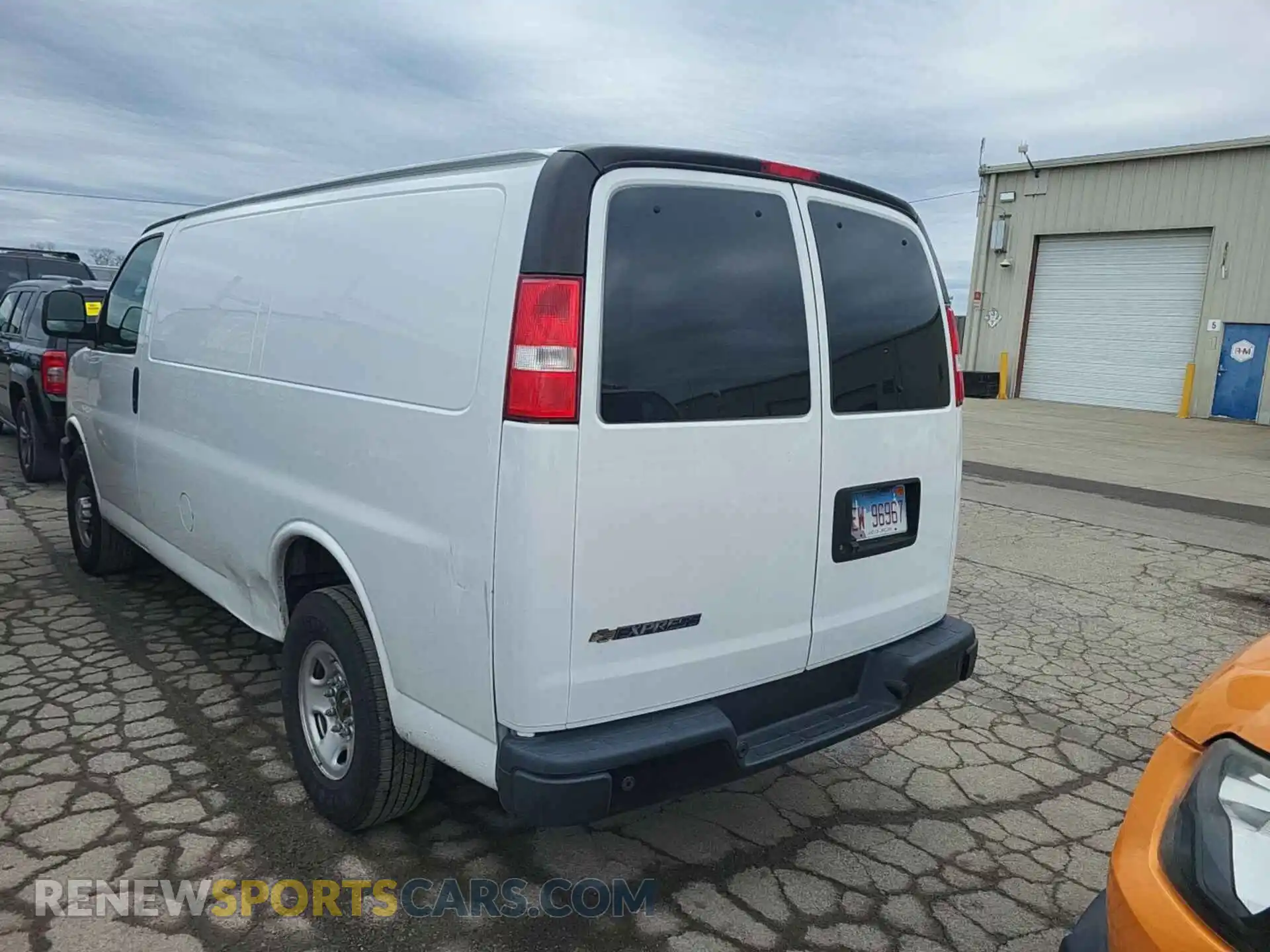 2 Photograph of a damaged car 1GCWGAFG9L1252828 CHEVROLET EXPRESS CARGO 2020