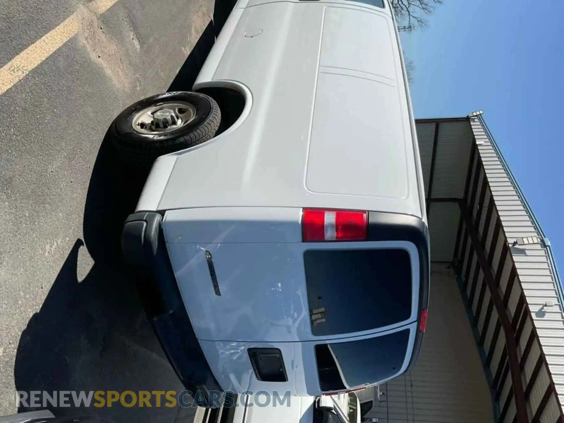 2 Photograph of a damaged car 1GCWGAFGXL1229039 CHEVROLET EXPRESS CARGO 2020