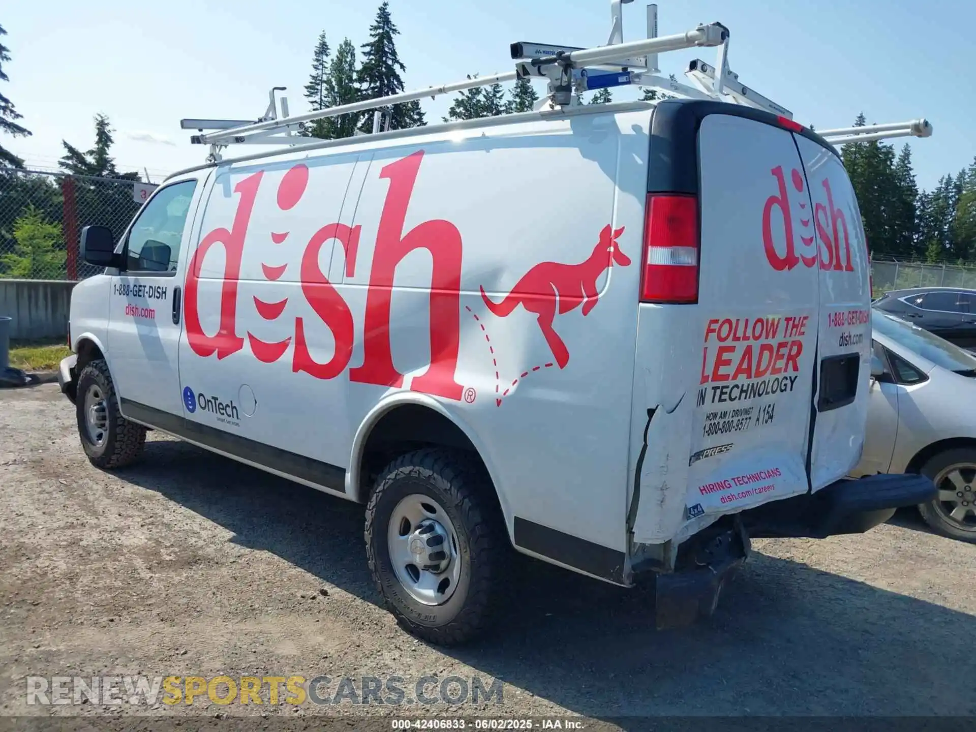 3 Фотография поврежденного автомобиля 1GCWGAFGXL1276698 CHEVROLET EXPRESS CARGO 2020