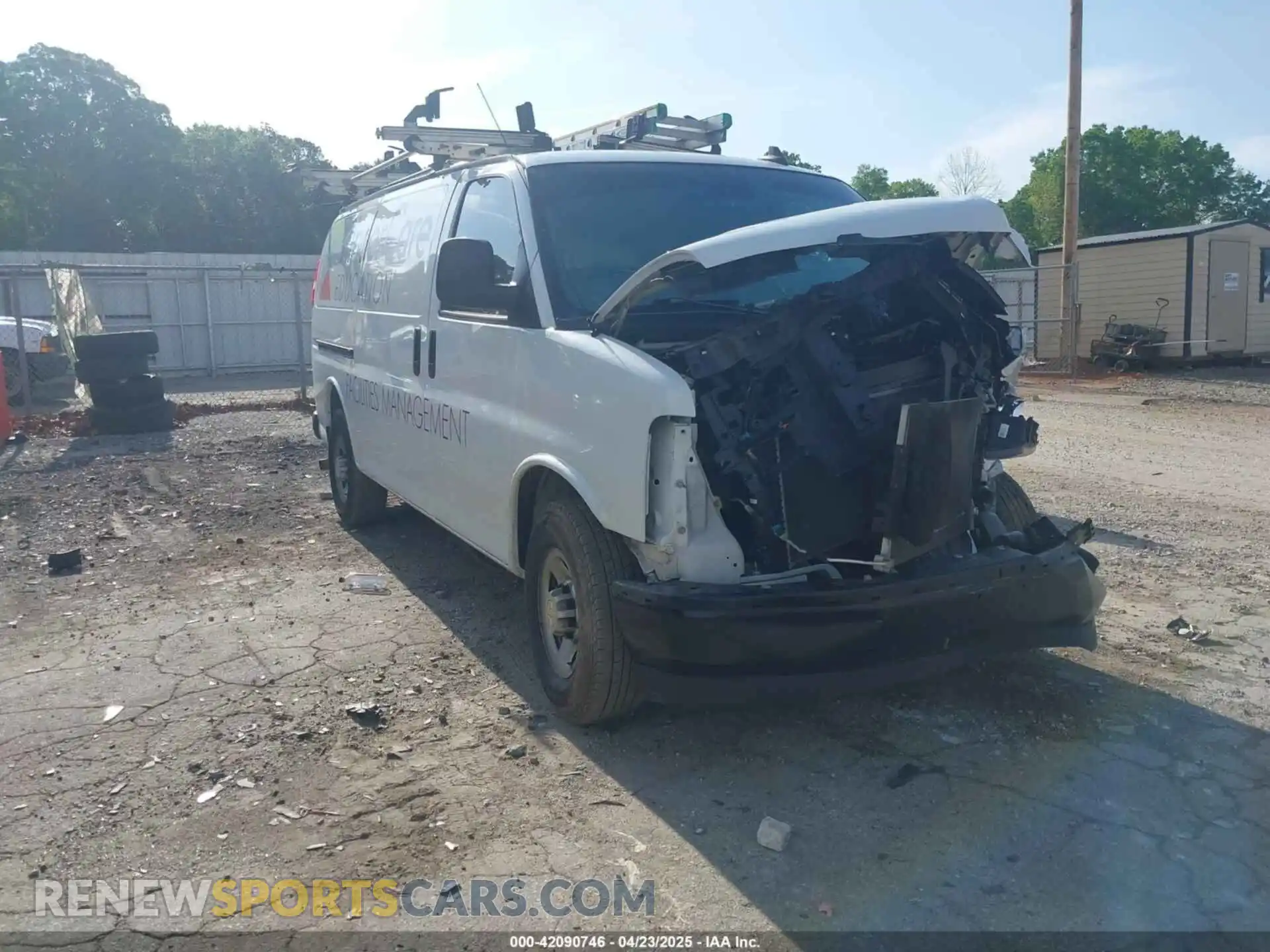 1 Фотография поврежденного автомобиля 1GCWGAFP0L1261725 CHEVROLET EXPRESS CARGO 2020