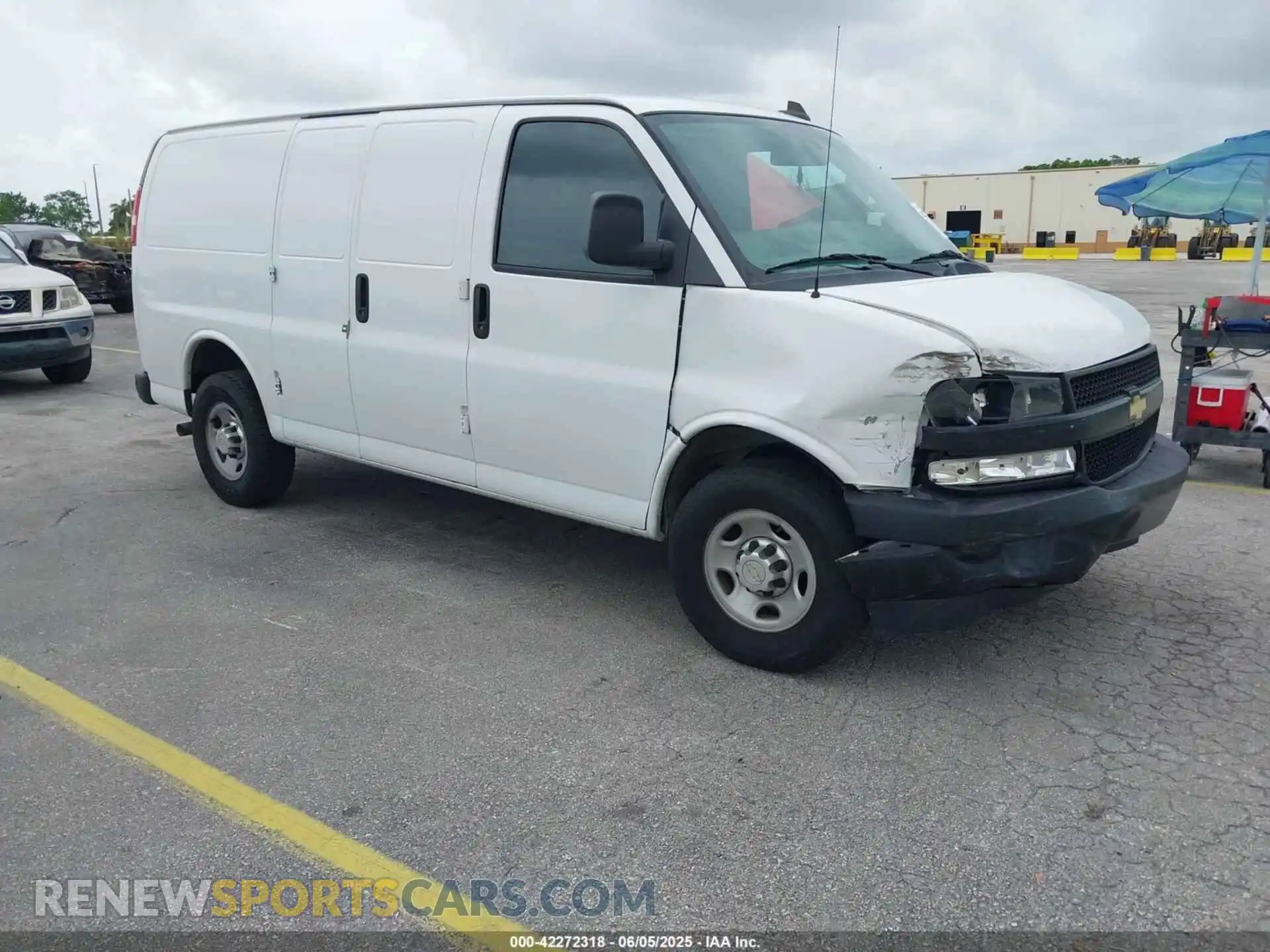 1 fotografías del automóvil dañado 1GCWGAFP4L1153737 CHEVROLET EXPRESS CARGO 2020