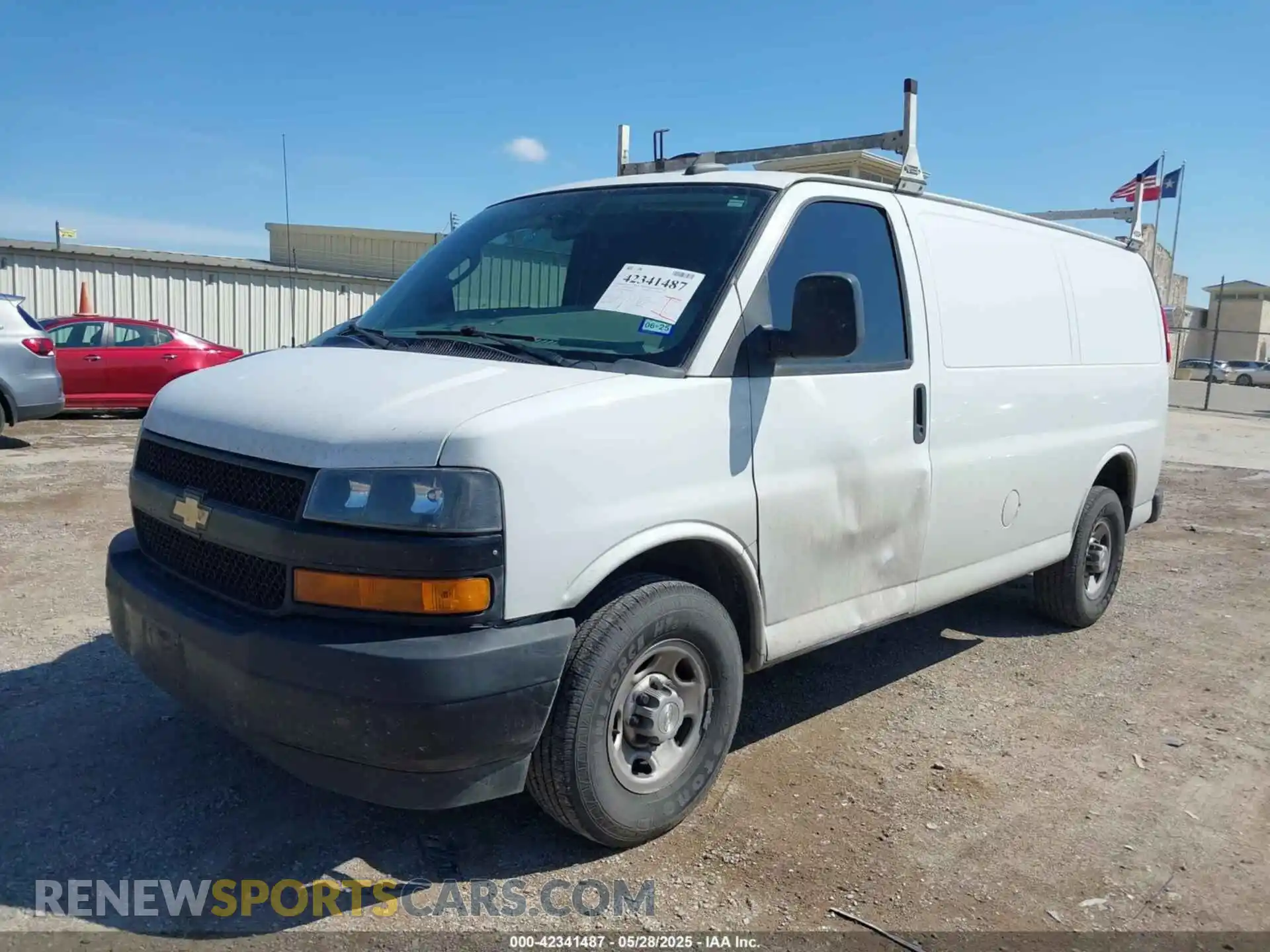 2 Photograph of a damaged car 1GCWGAFP0M1180922 CHEVROLET EXPRESS CARGO 2021