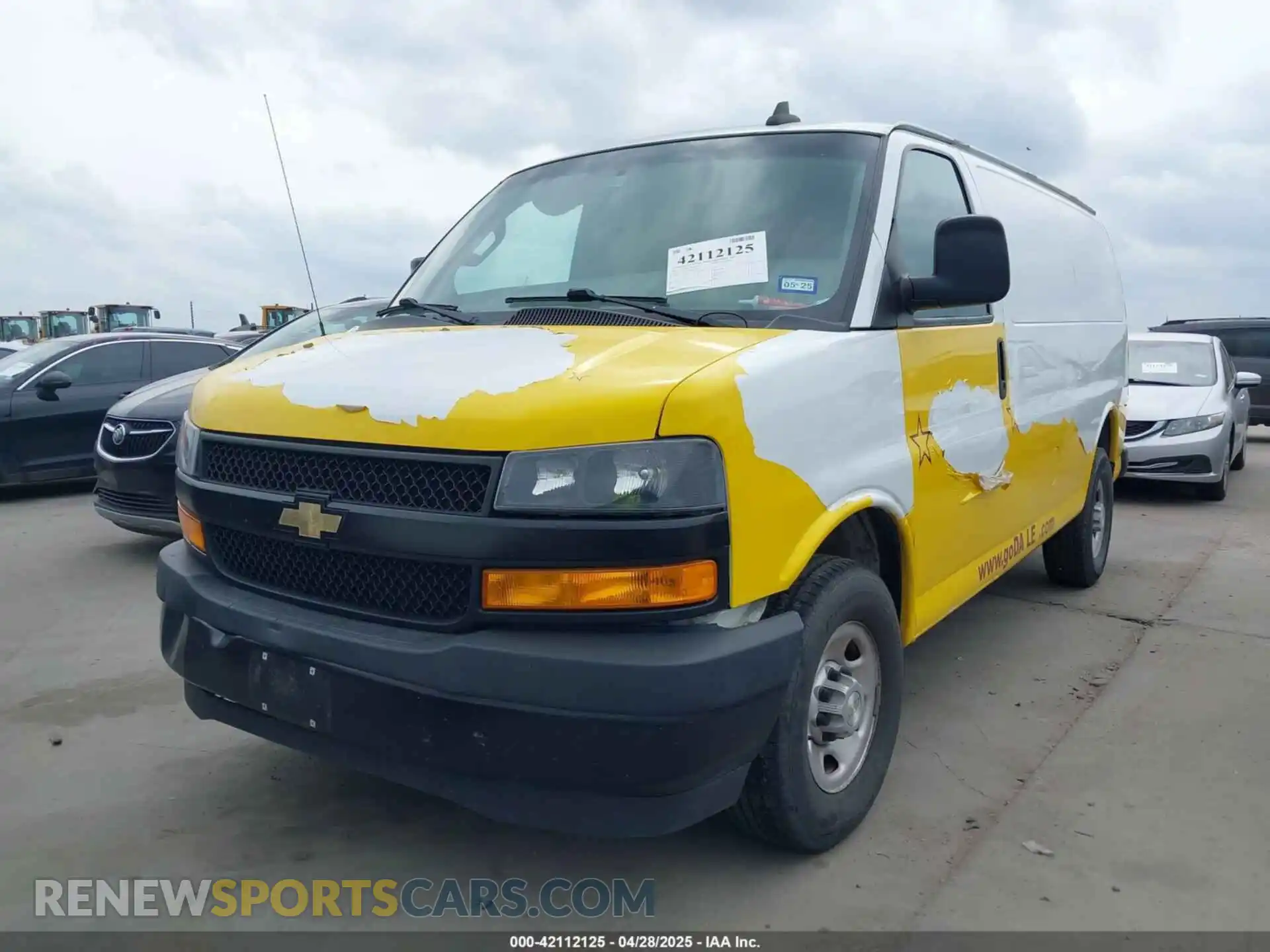 2 Photograph of a damaged car 1GCWGAFP1M1234342 CHEVROLET EXPRESS CARGO 2021