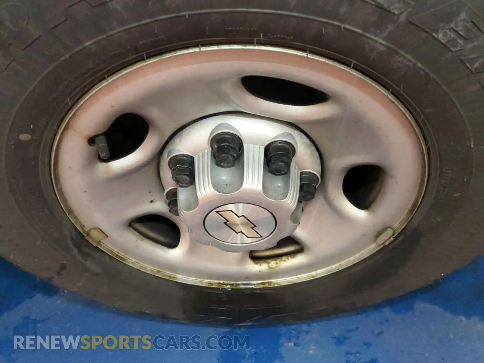 1 Photograph of a damaged car 1GCWGAFPXM1309930 CHEVROLET EXPRESS CARGO 2021