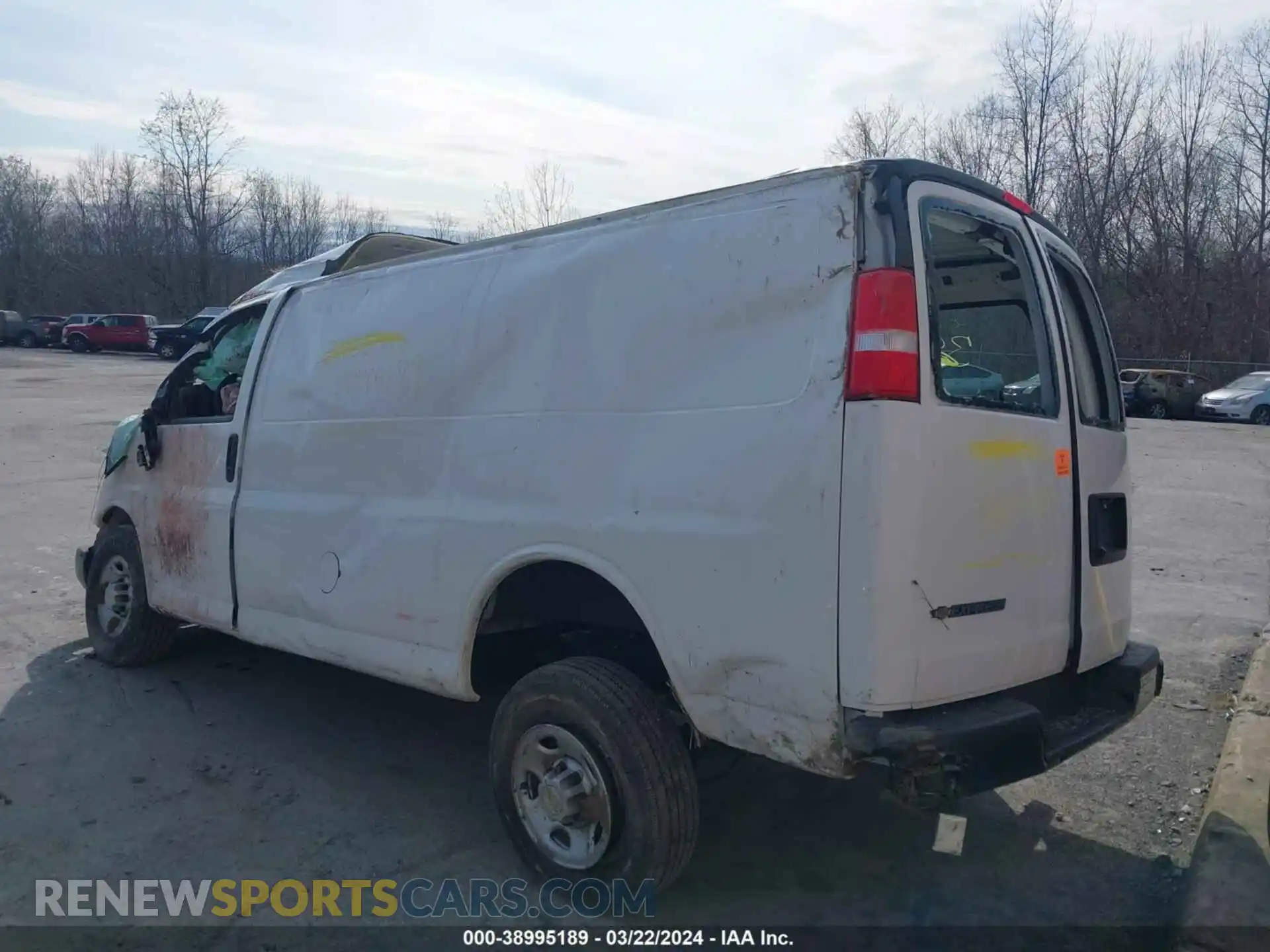 3 Photograph of a damaged car 1GCWGAFP8N1257148 CHEVROLET EXPRESS CARGO 2022