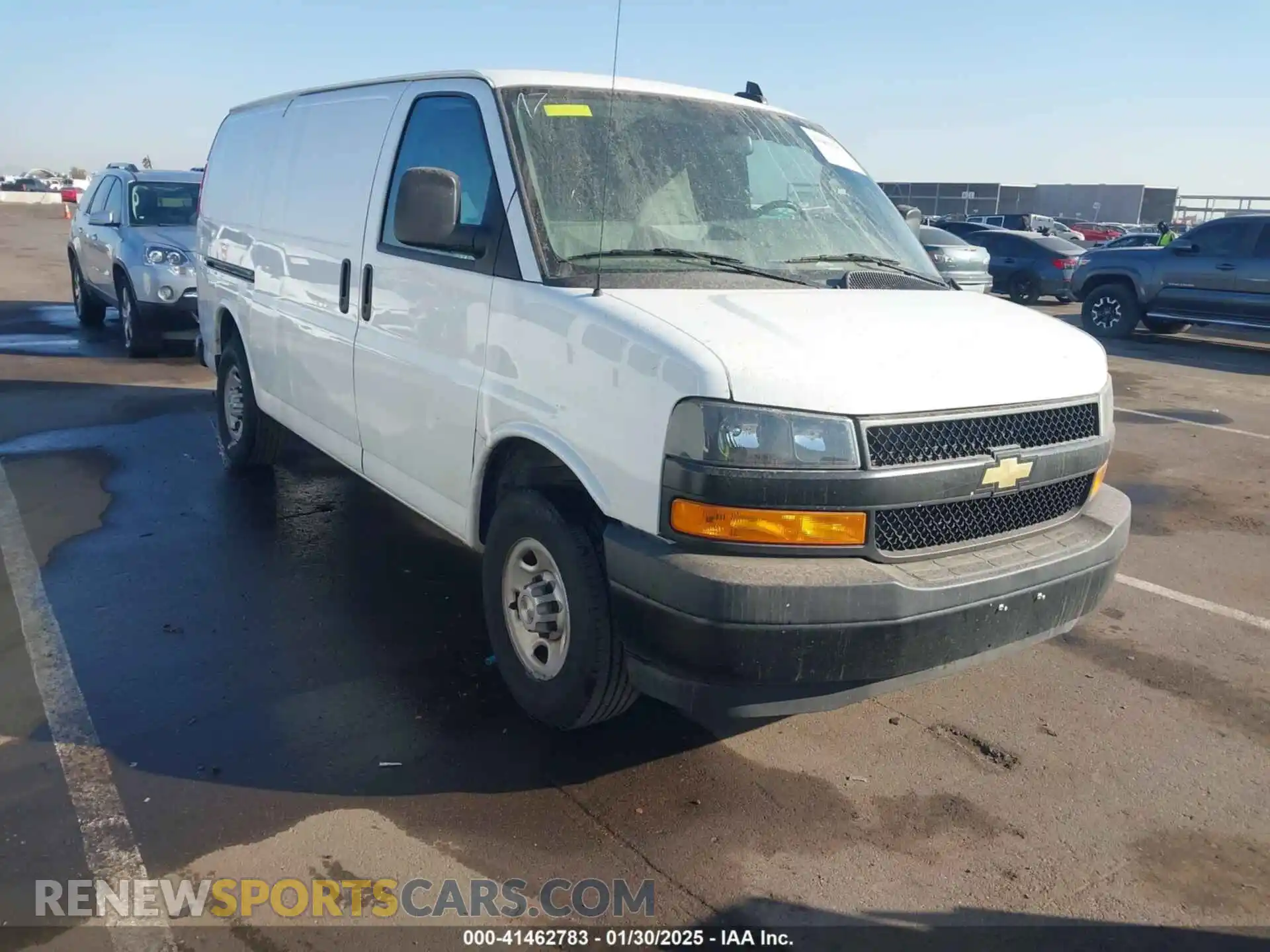 1 Photograph of a damaged car 1GCWGAFP9N1261774 CHEVROLET EXPRESS CARGO 2022