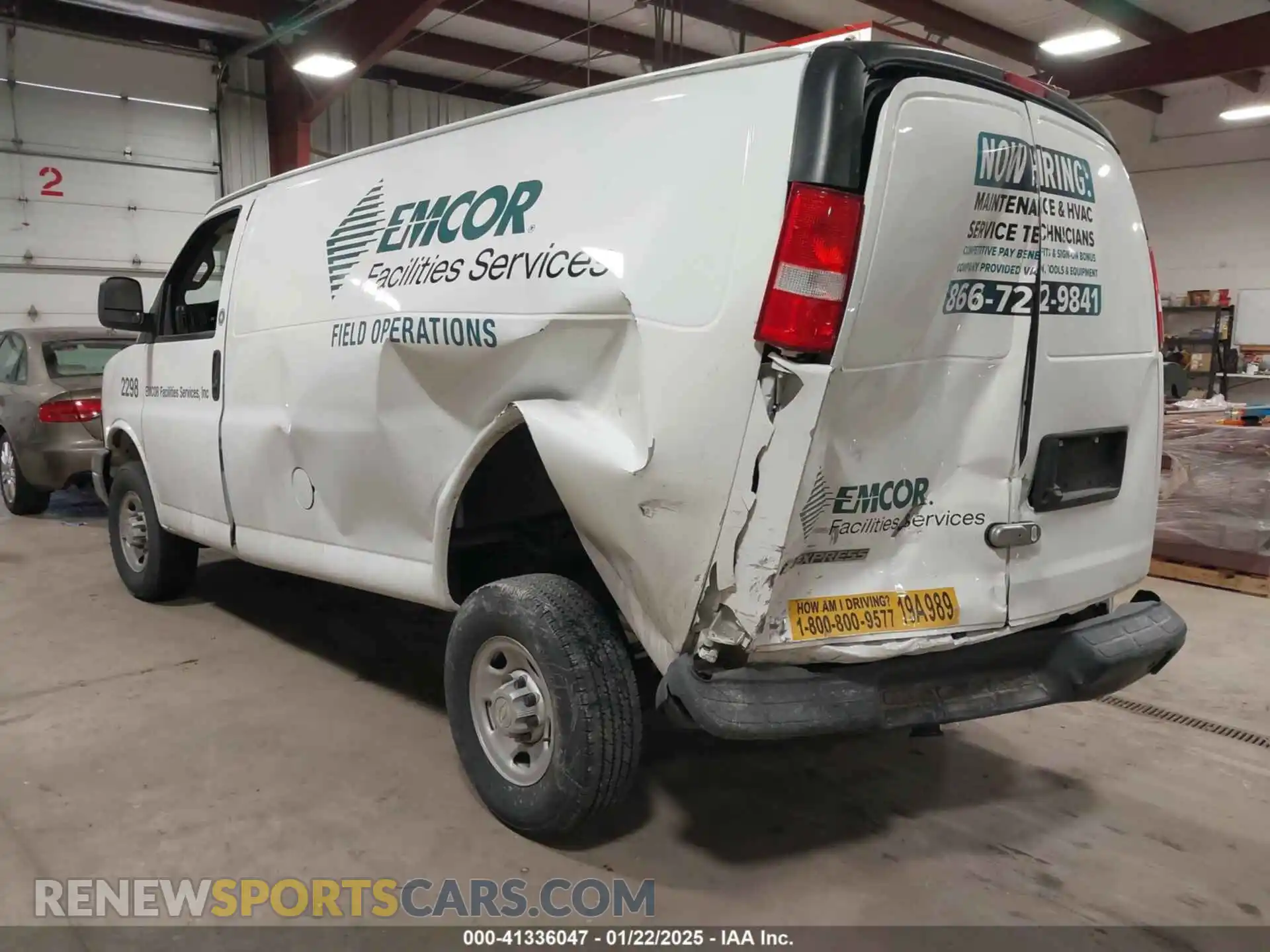 3 Photograph of a damaged car 1GCWGAFP3P1145554 CHEVROLET EXPRESS CARGO 2023