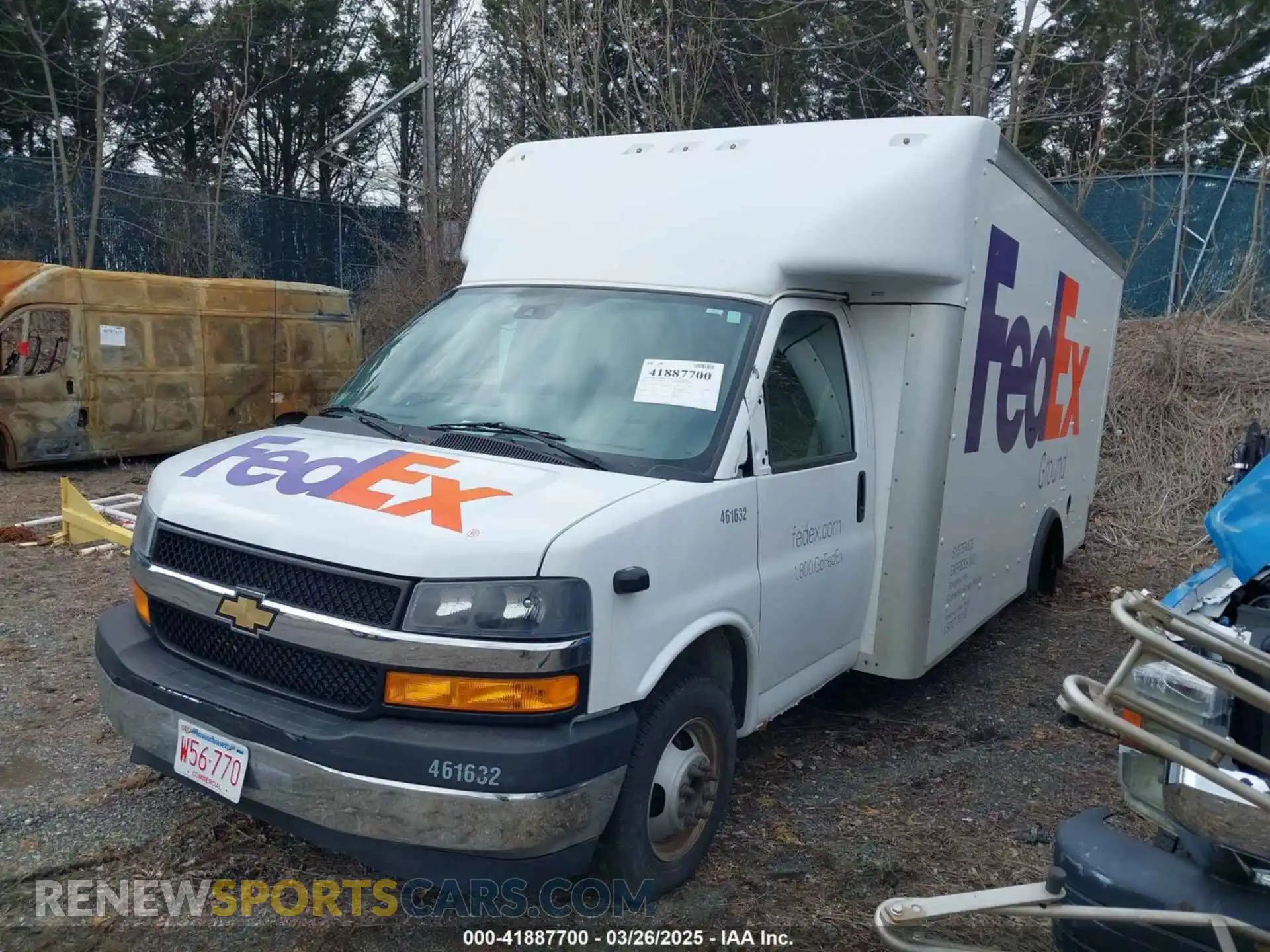 2 Photograph of a damaged car 1HA3GTC7XMN001552 CHEVROLET EXPRESS CUTAWAY 2021