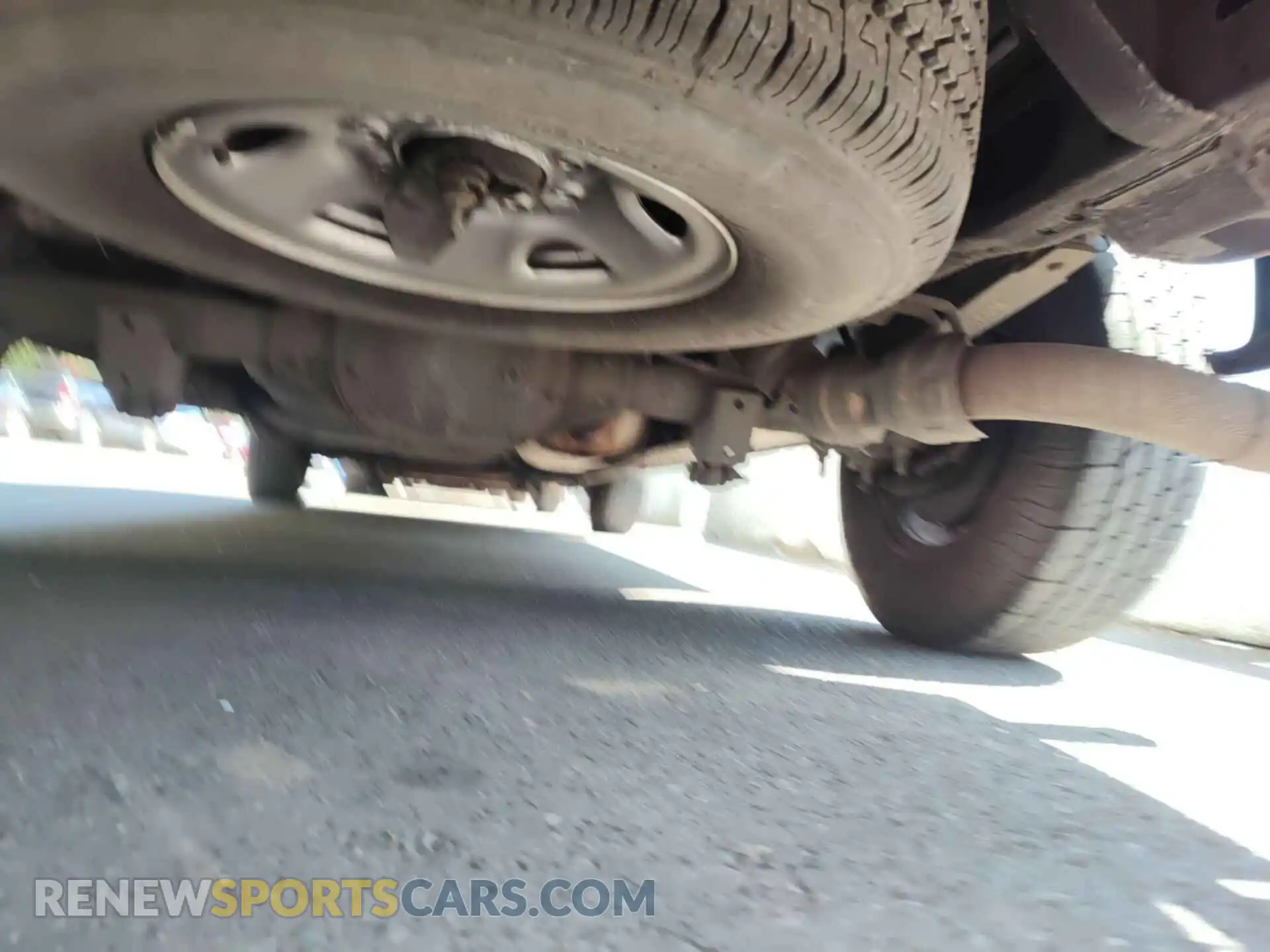 1 Photograph of a damaged car 1GCWGAFP5L1176802 CHEVROLET EXPRESS G2500 2020
