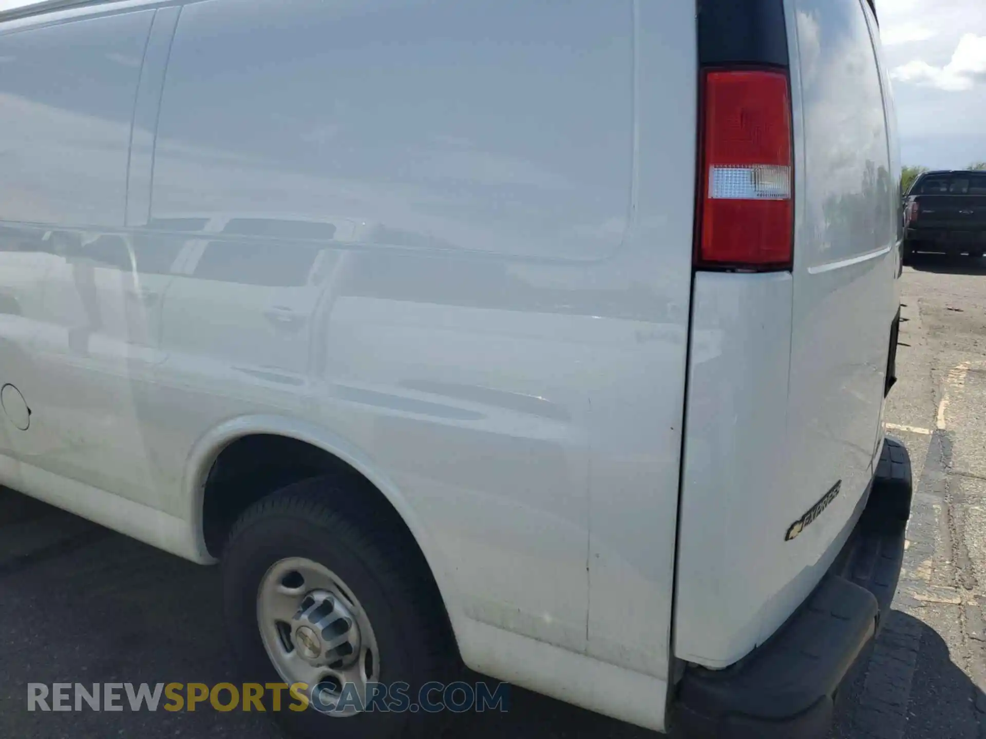 1 fotografías del automóvil dañado 1GCWGAFP1N1259677 CHEVROLET EXPRESS G2500 2022