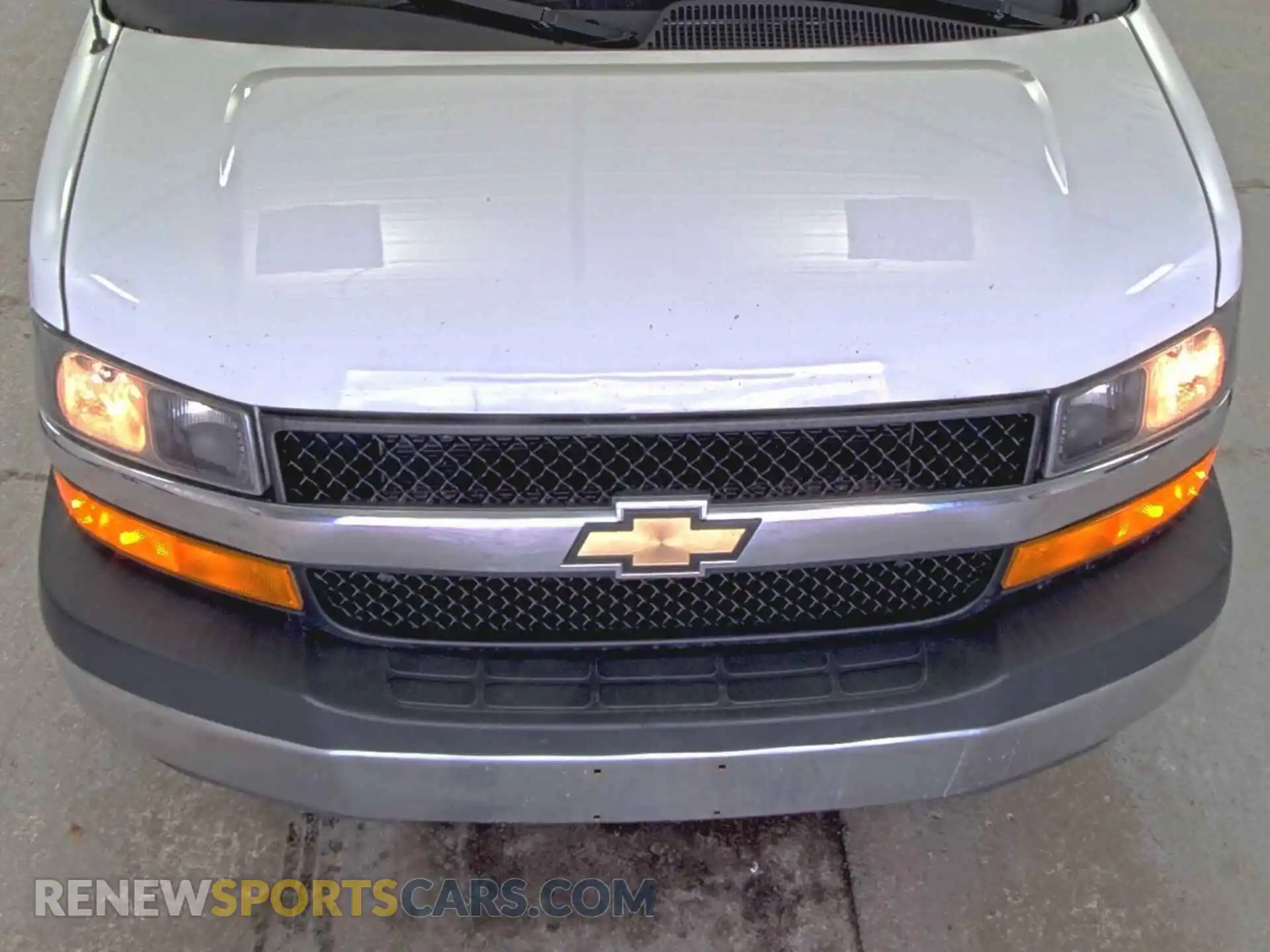 2 Photograph of a damaged car 1GAZGPFP5K1303703 CHEVROLET EXPRESS G3500 2019