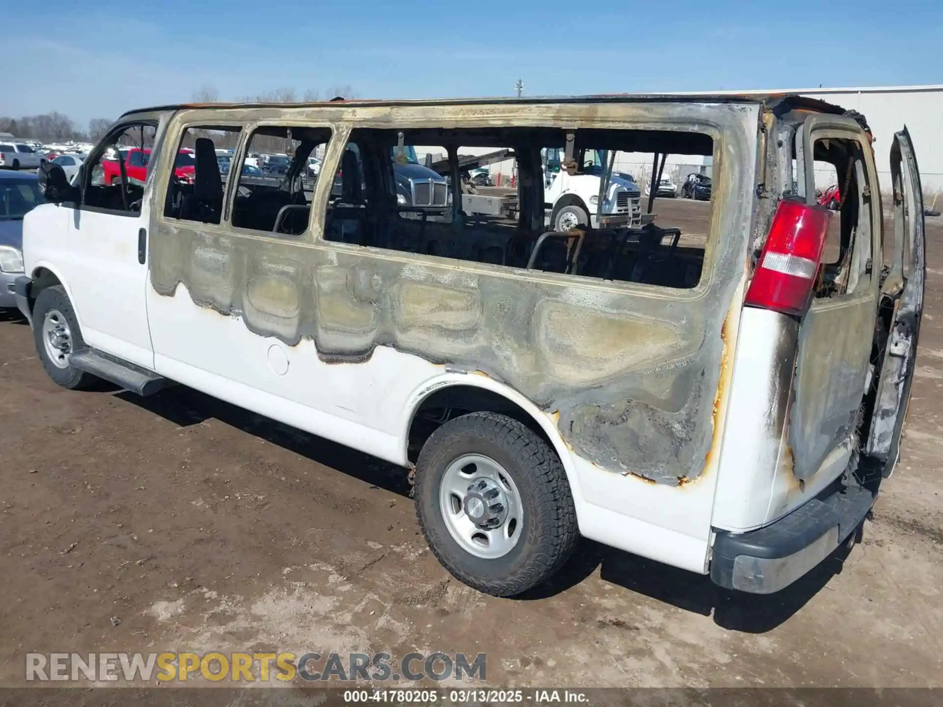 3 Photograph of a damaged car 1GAZGPFGXL1155159 CHEVROLET EXPRESS PASSENGER 2020