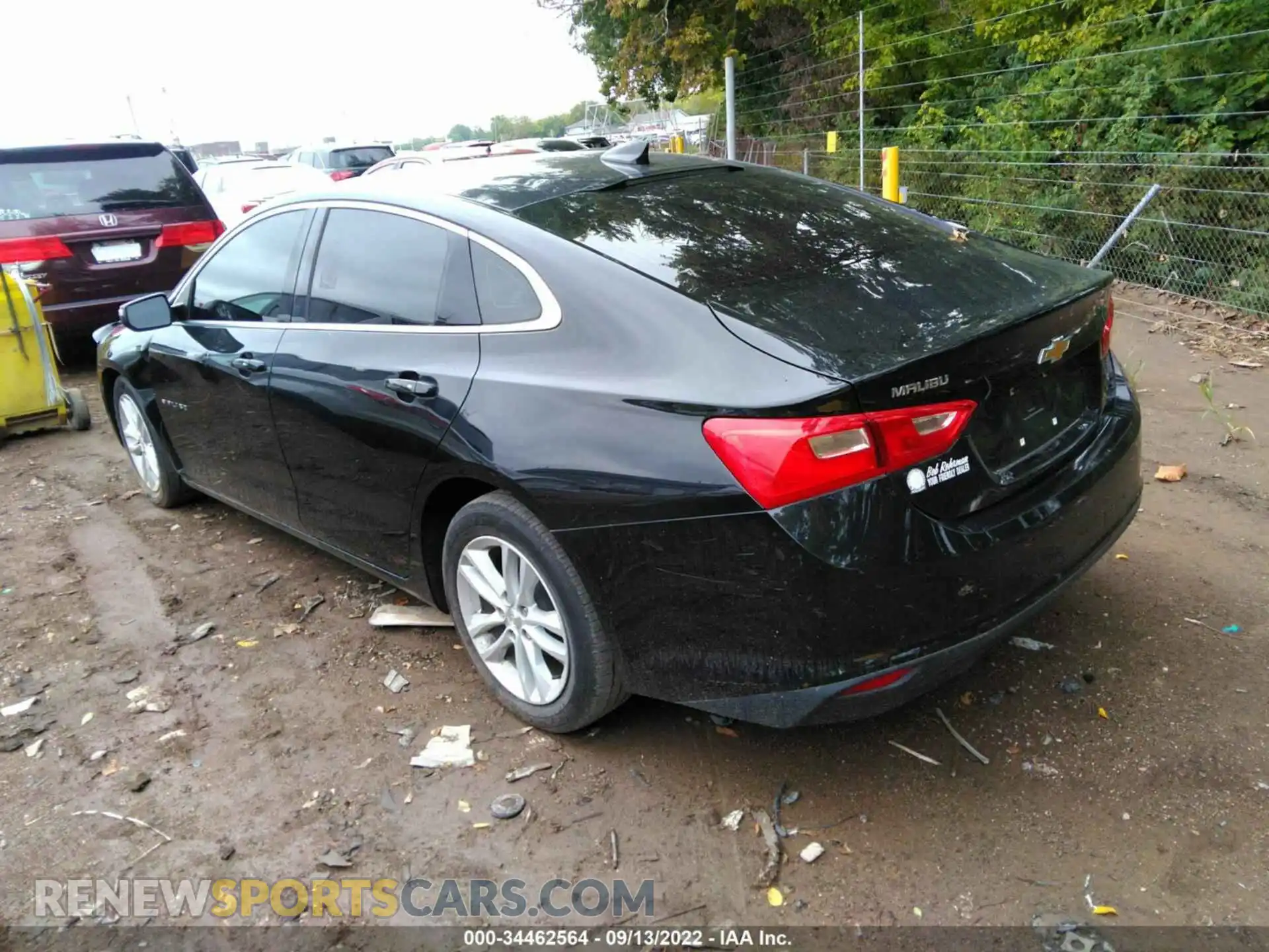 3 Photograph of a damaged car 1G1ZE5ST5HF138406 CHEVROLET MALIBU 2017