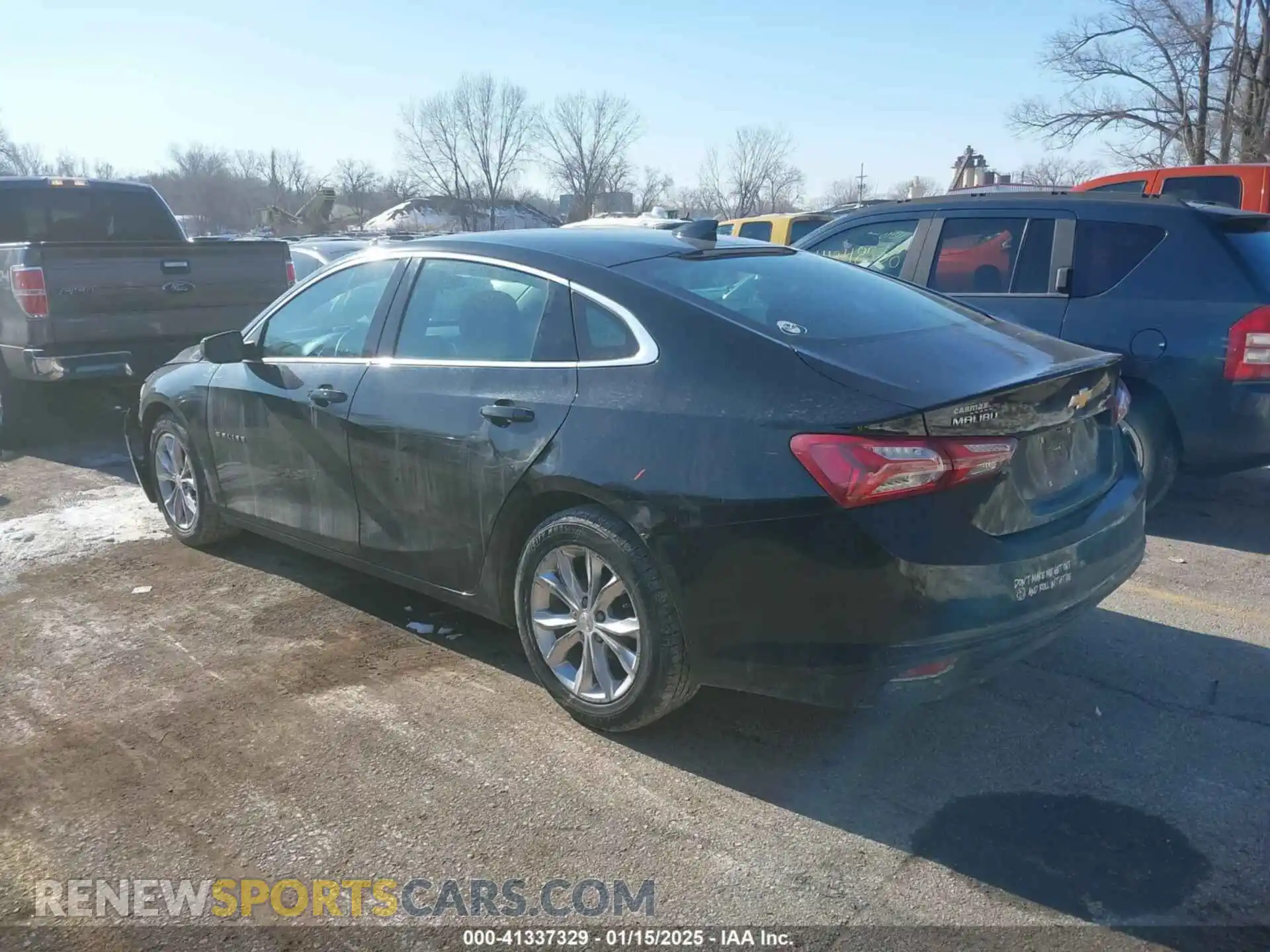 3 Photograph of a damaged car 1G1ZD5ST2LF061876 CHEVROLET MALIBU 2020